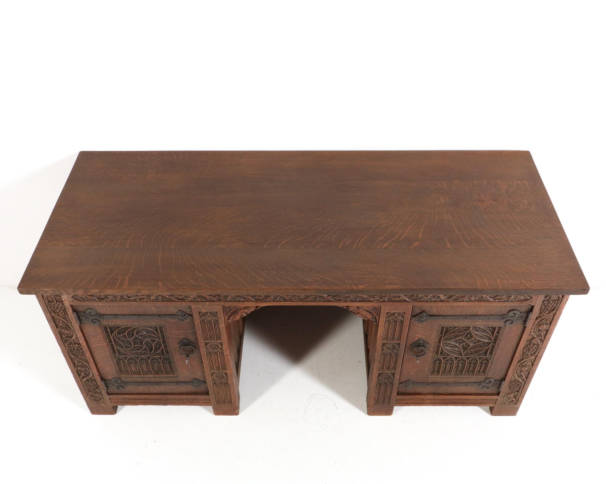  Gothic Revival Hand-Carved Oak Pedestal Desk, 1900s For Sale 2
