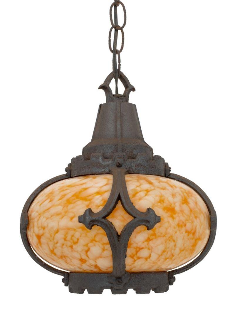 Faroles de salón de hierro fundido de estilo gótico, 2 siglo XX en venta
