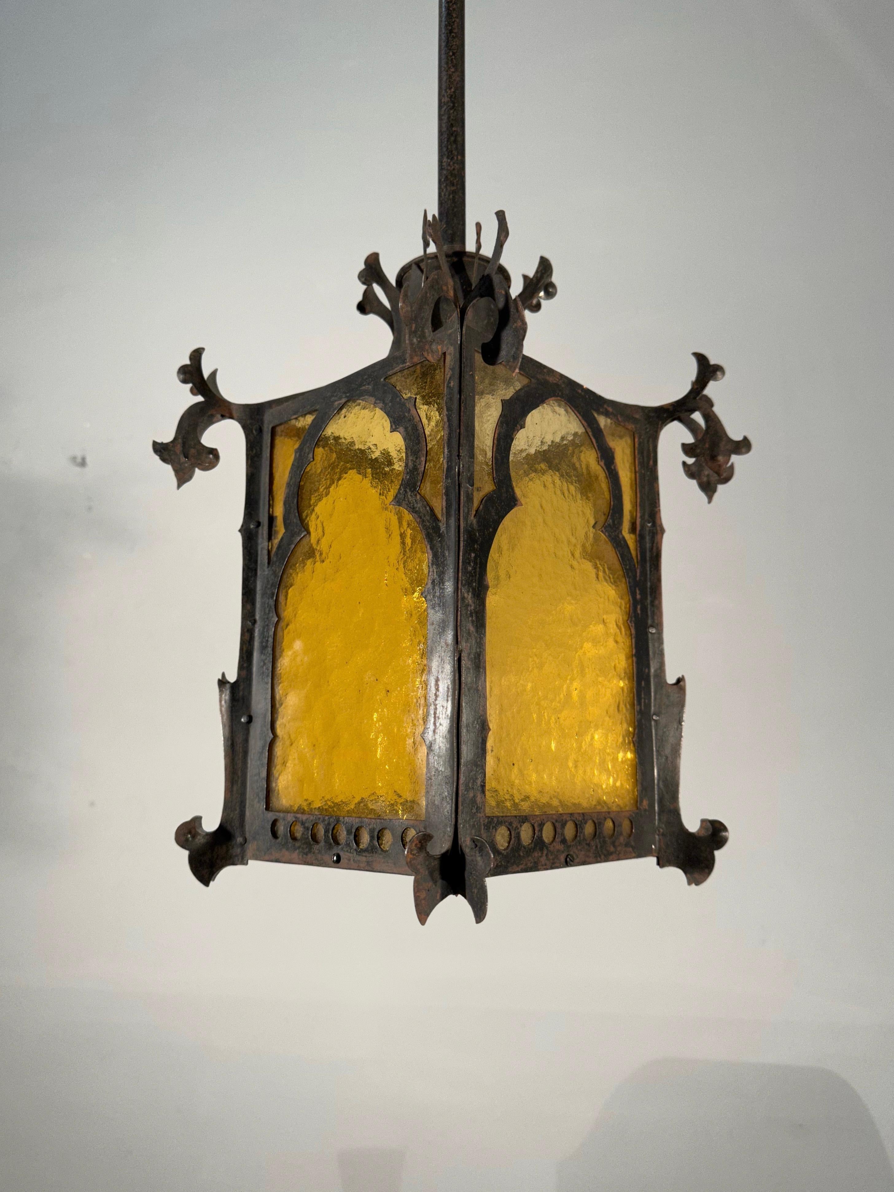Gothic Revival Medieval Style Good Size Iron & Cathedral Glass Lantern / Fixture In Good Condition For Sale In Lisse, NL