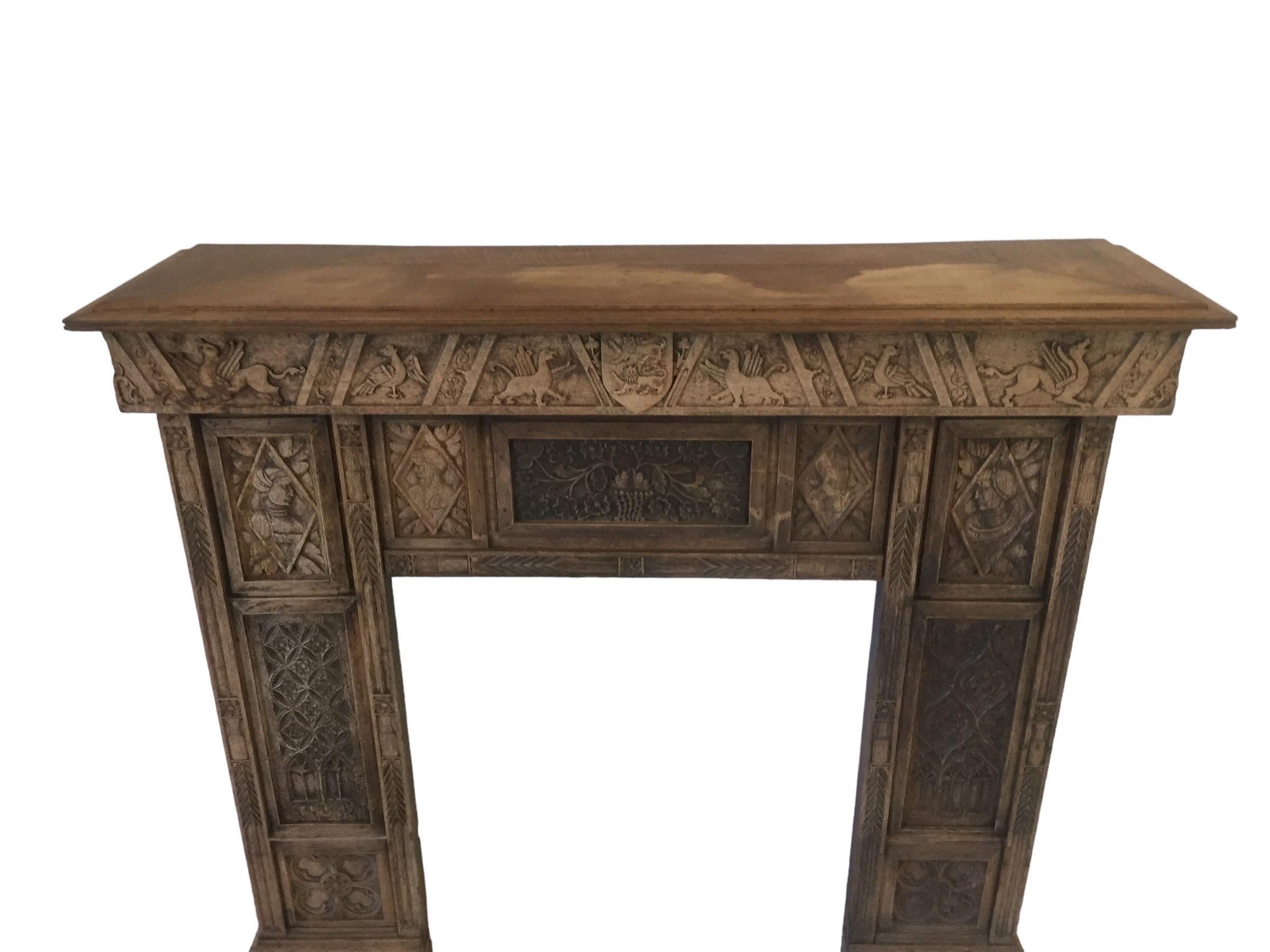 19th Century Gothic Revival / Neo Gothic Fireplace carved oak - 19th - 15th panels - France