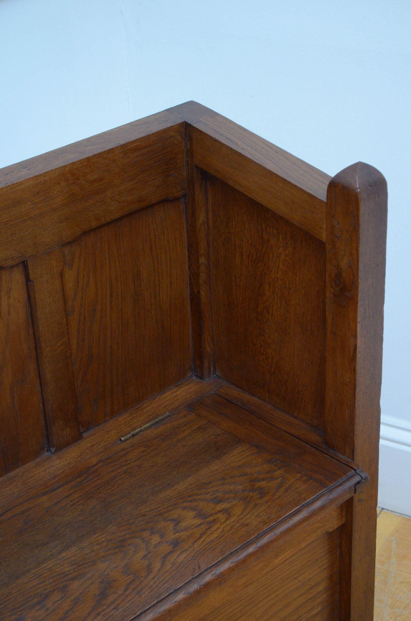 Gothic Revival Oak Hall Bench c1880 For Sale 1