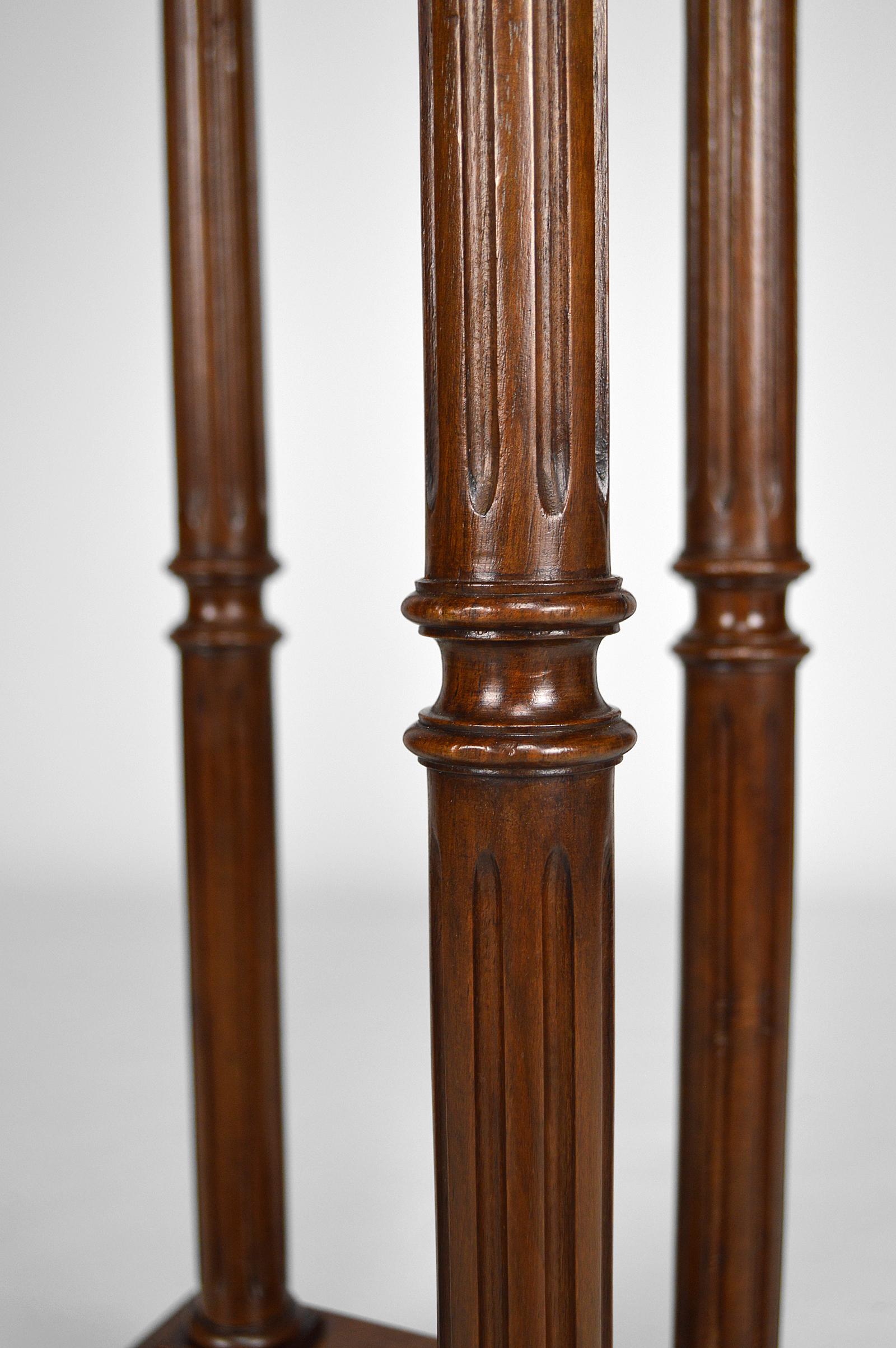 Gothic Revival Pedestal Stand in Walnut, France, circa 1880 For Sale 8