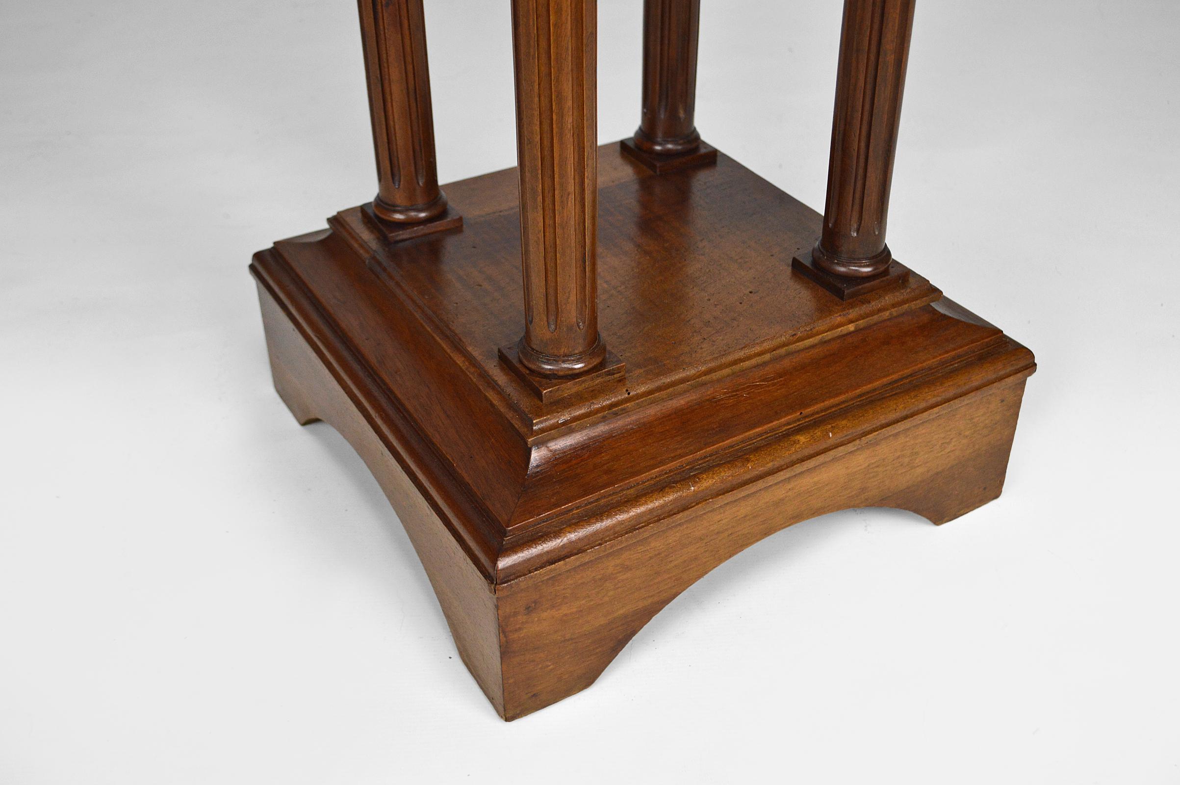 Gothic Revival Pedestal Stand in Walnut, France, circa 1880 For Sale 11