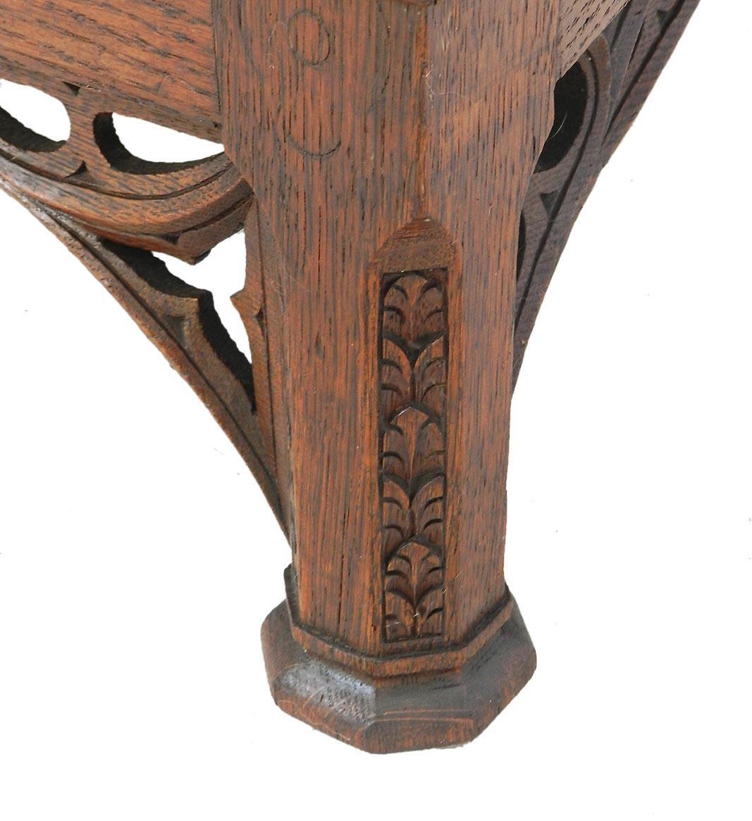 Mid-19th Century Gothic Revival Prie Dieu Side Chair Hand Carved Oak French Church 19th Century