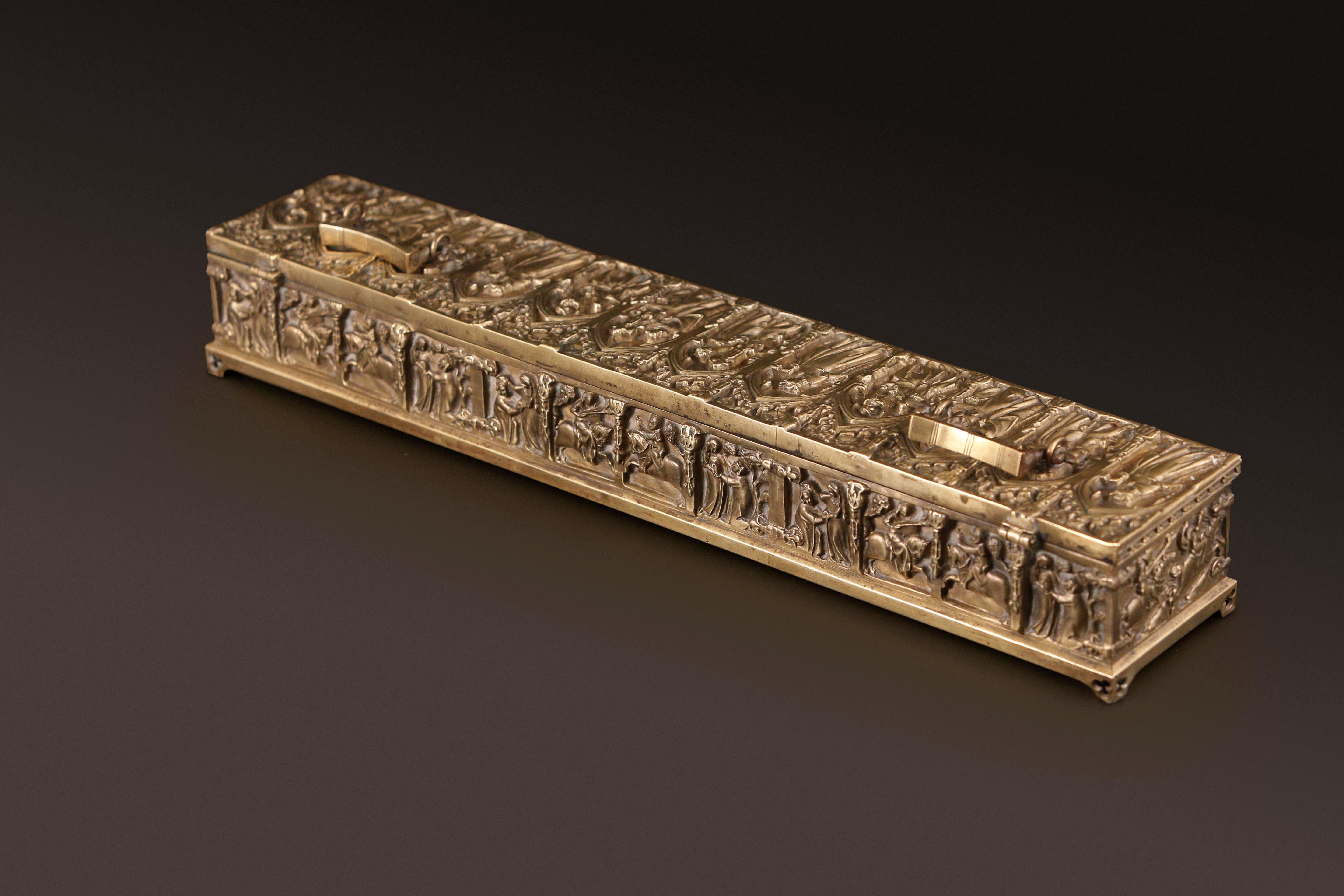 Gothic Revival Religious Ecclesiastical Bronze Chest Casket Jewelry Box In Good Condition For Sale In Cheltenham, GB