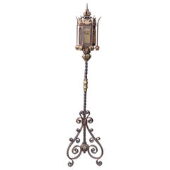 Gotische Revival Standard Laterne