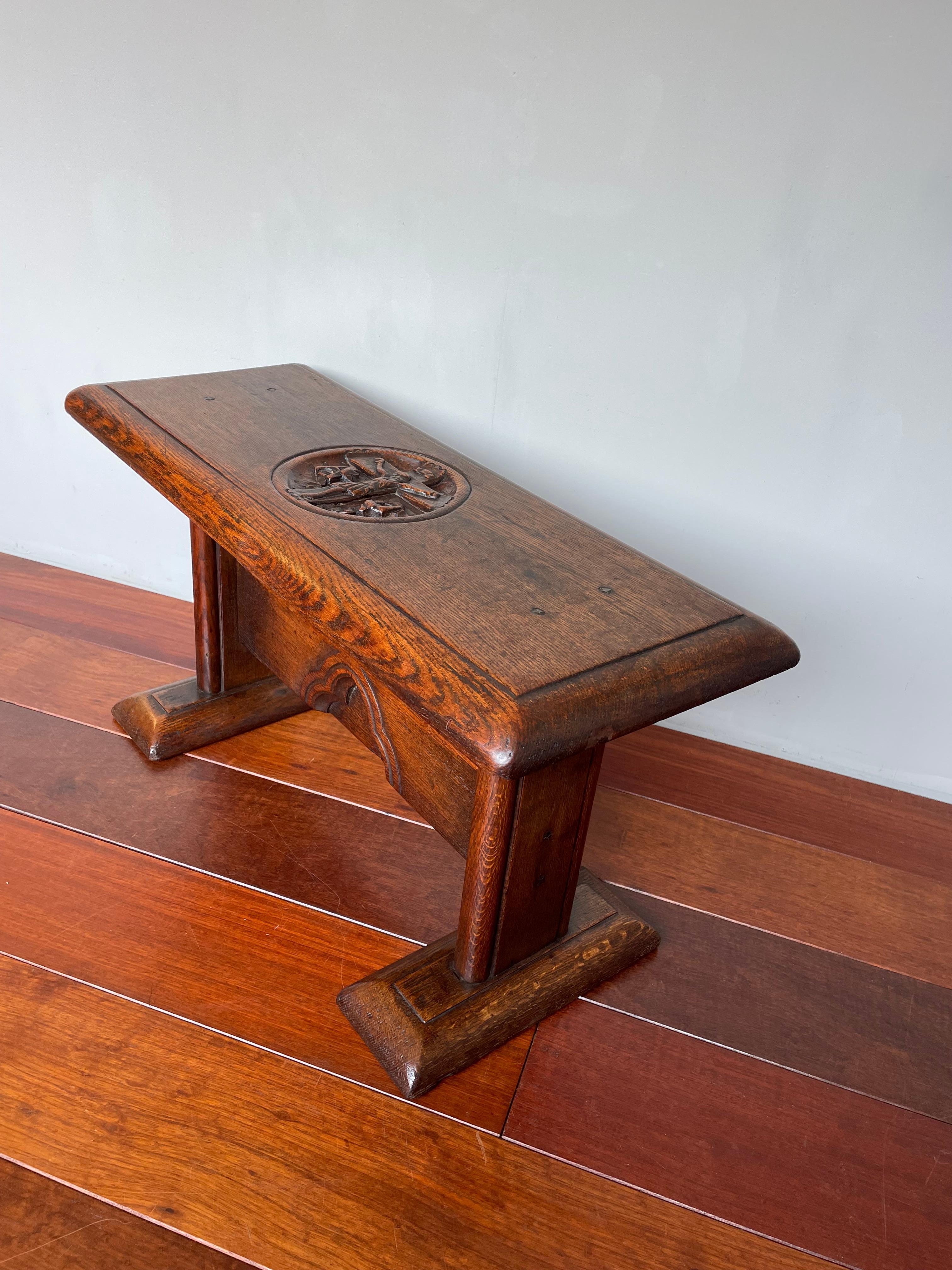 Gothic Revival Stool / Bench with Hand Carved Christ on Crucifix Sculpture 1800s For Sale 9
