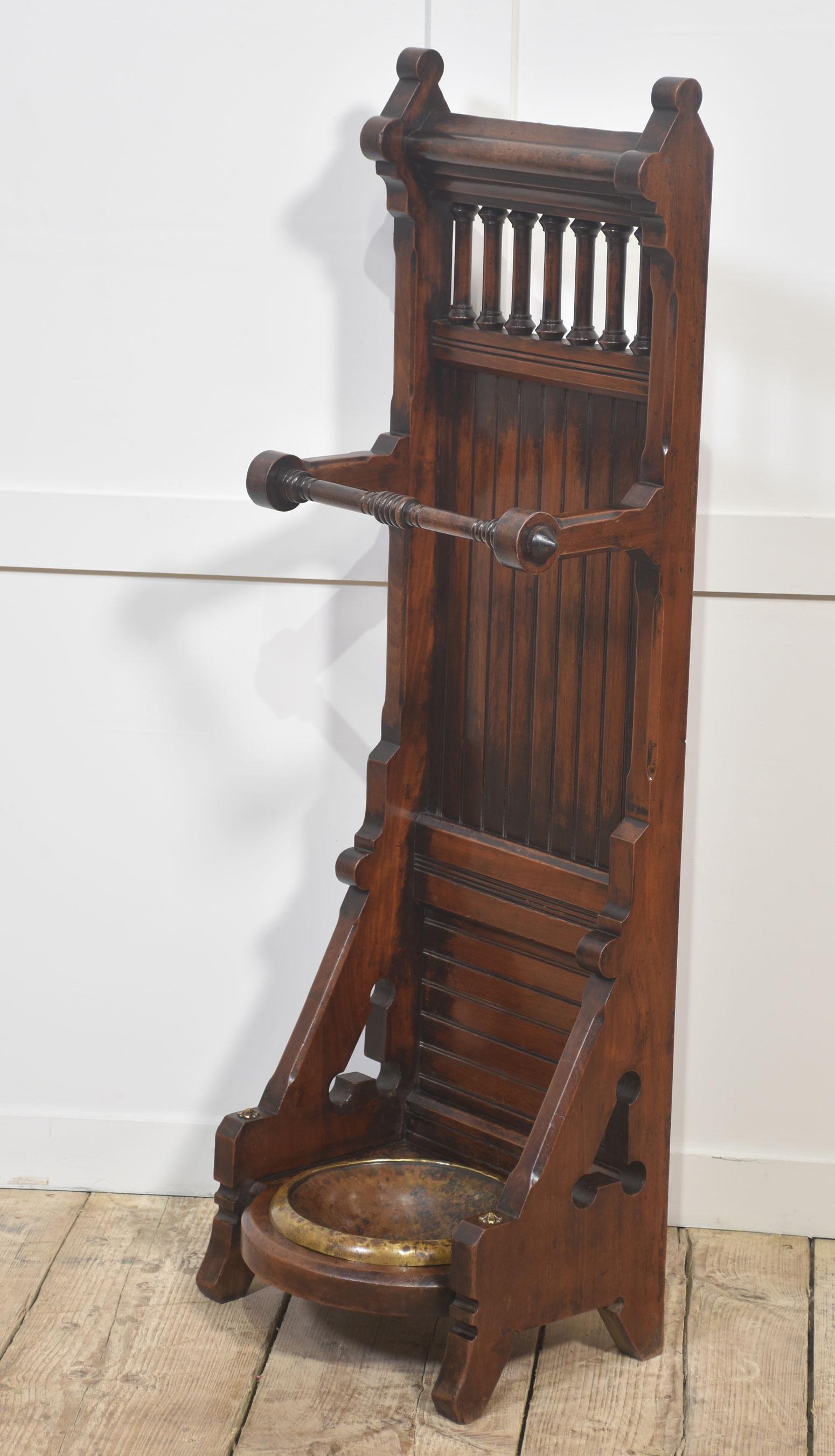 Portaombrelli Gothic Revival in vendita 2