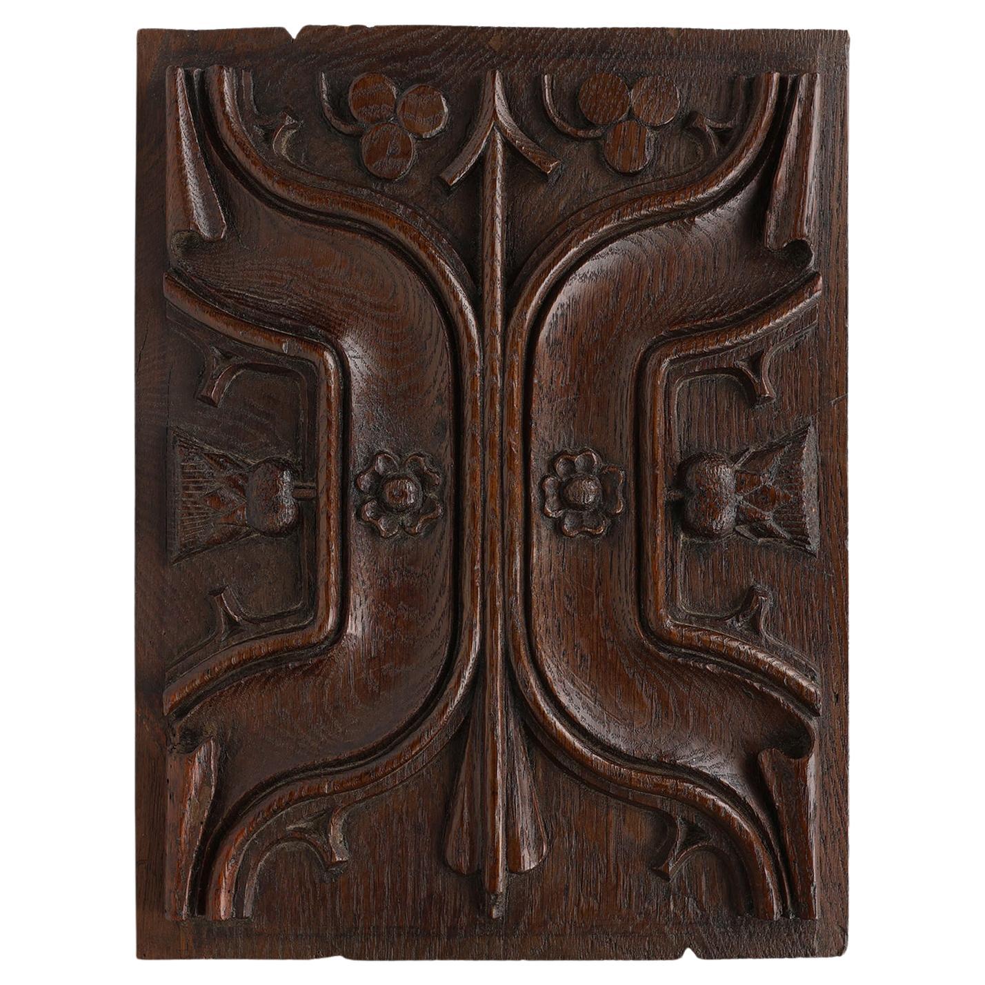 Panel gótico esculpido en roble del siglo XVI, Bélgica en venta