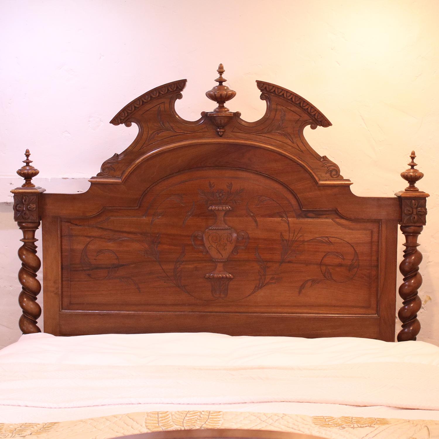 Gothic Revival Gothic Style Antique Bed WK158