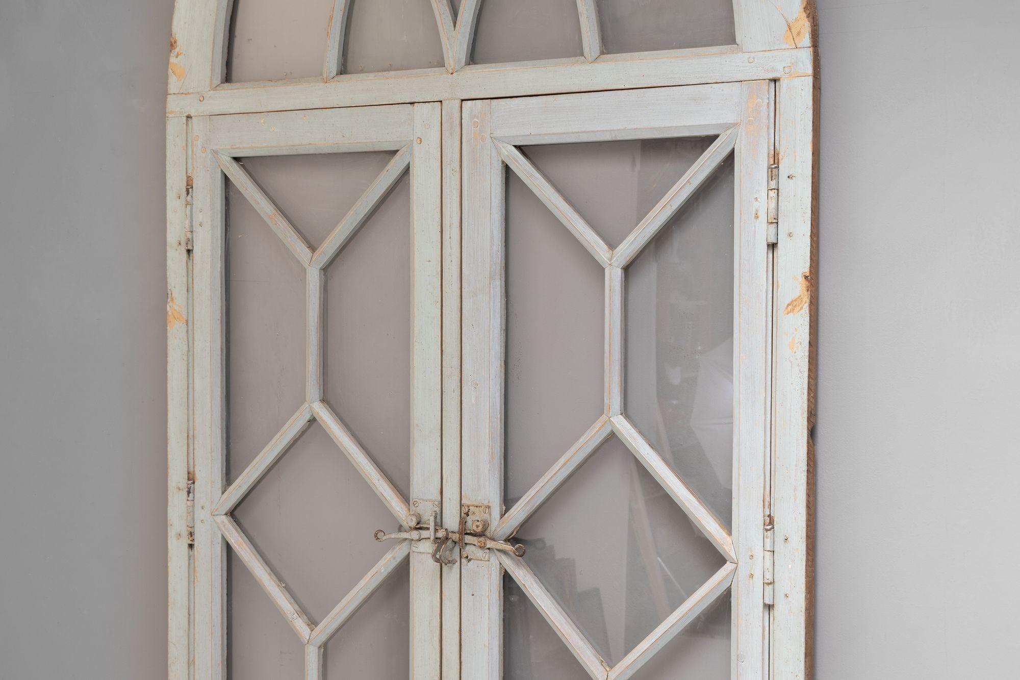 Ventana arqueada de estilo gótico Francés en venta