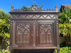 Gothic Style Buffet