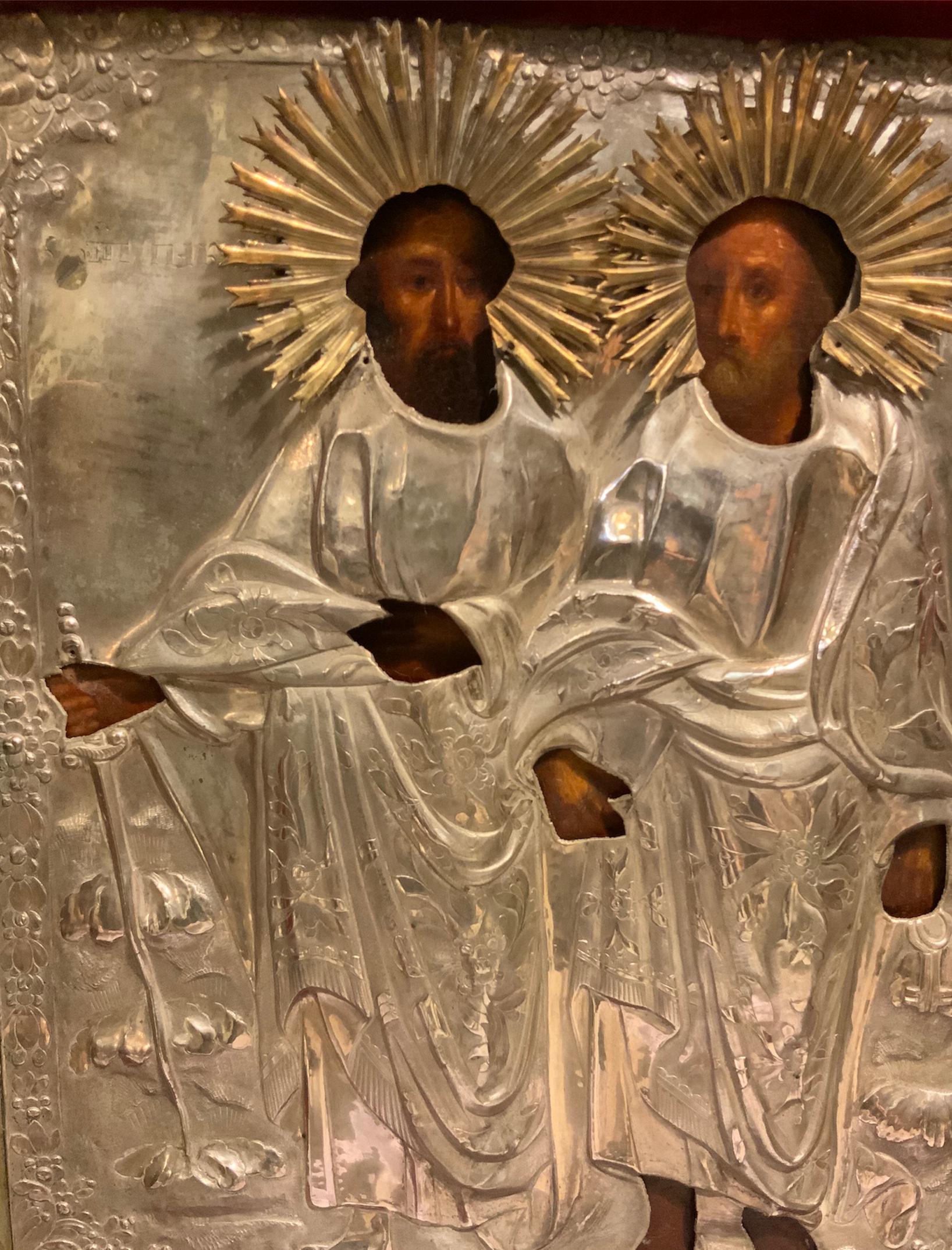 Gothic Style Huge Triptych  Shadow Box/Display Of Orthodox Church Silver Icons In Good Condition For Sale In Guaynabo, PR