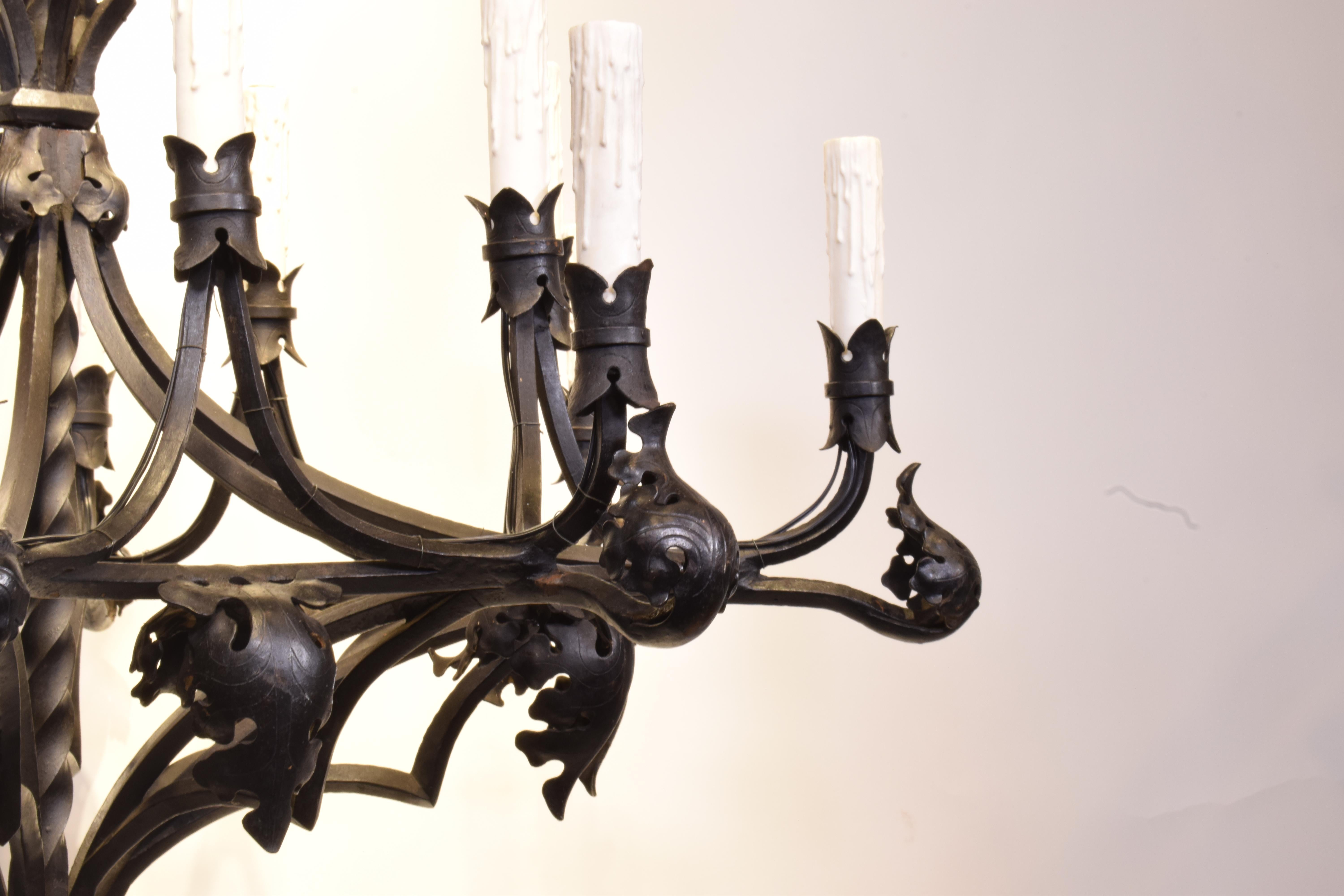 Gothic Style Iron Chandelier In Good Condition For Sale In Atlanta, GA