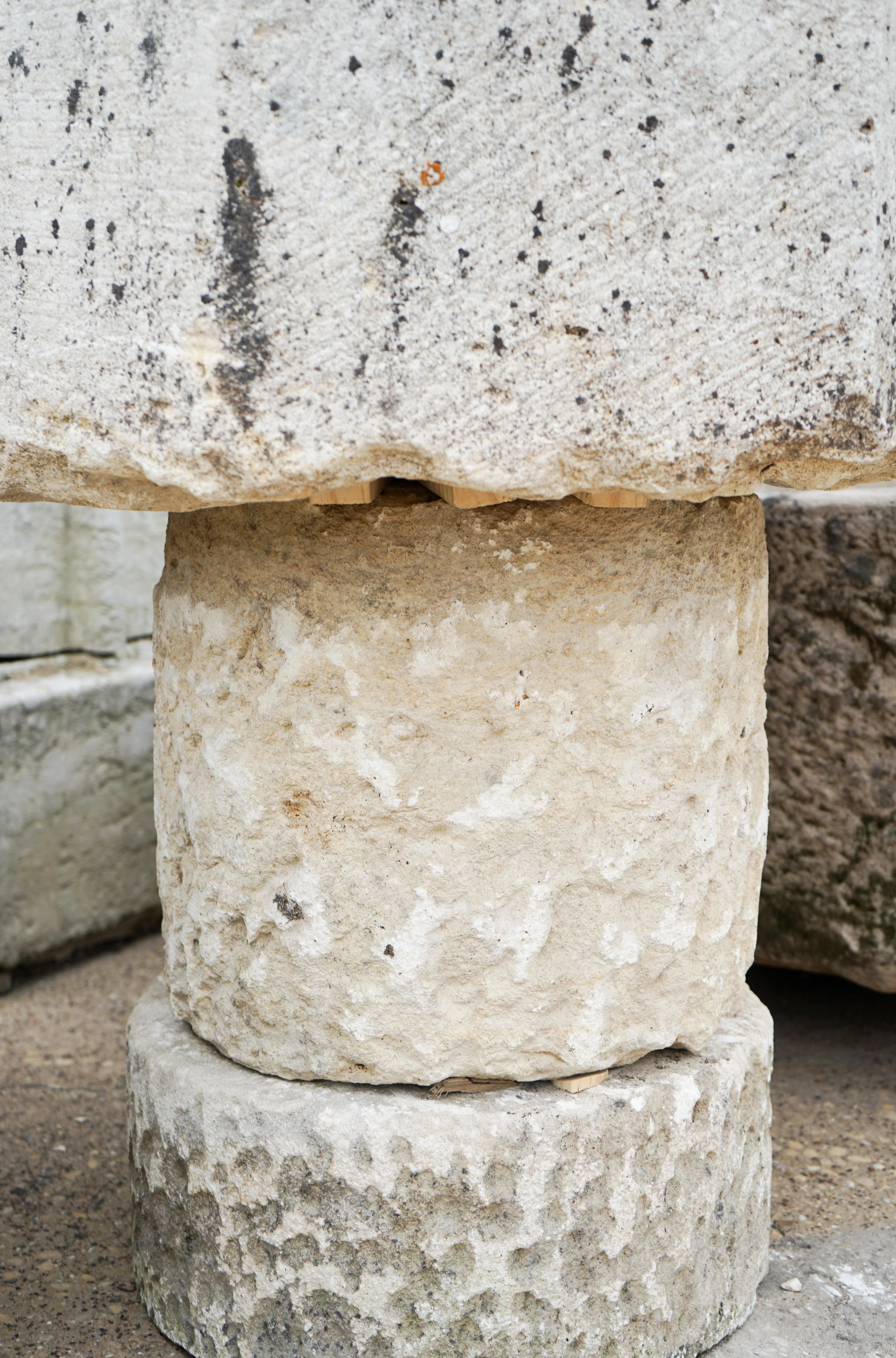 Gothic Style Limestone Baptismal Font with Base In Good Condition In Dallas, TX