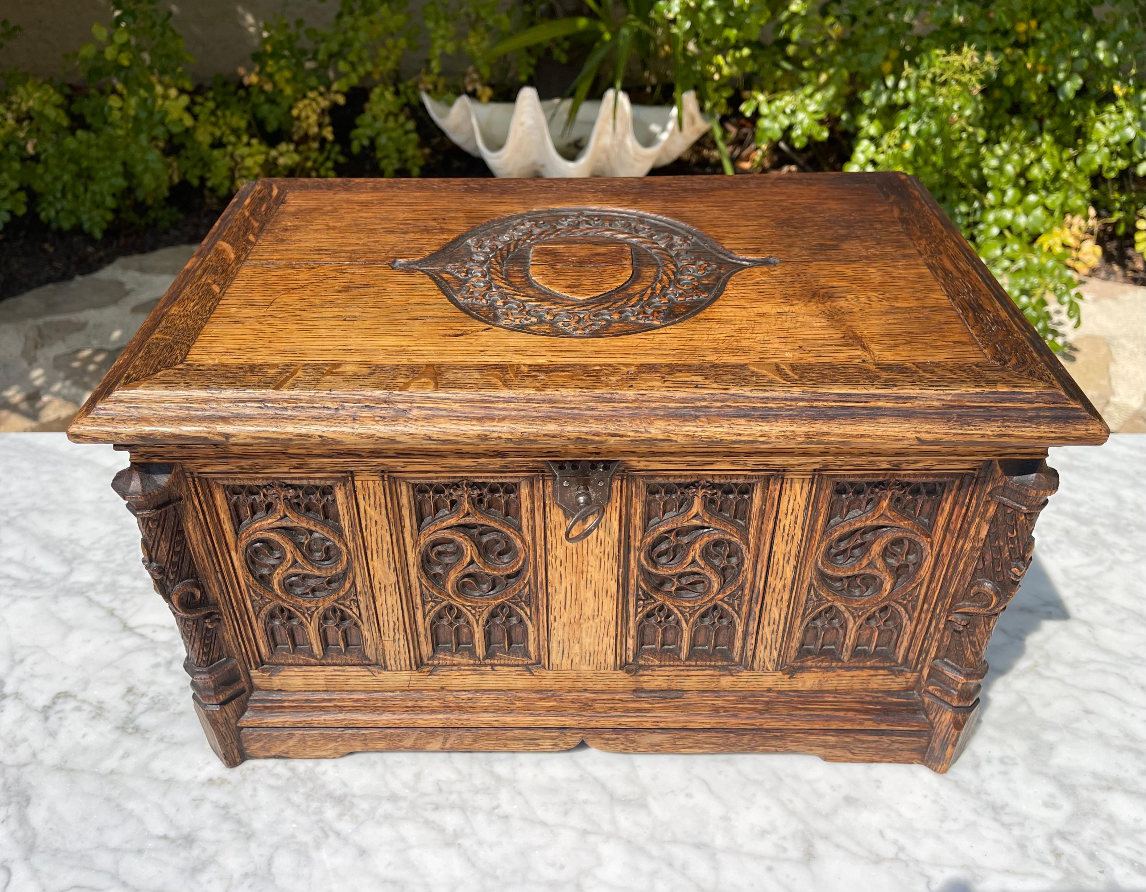 Hand-Carved Gothic Style Oak Box, XIXth century For Sale