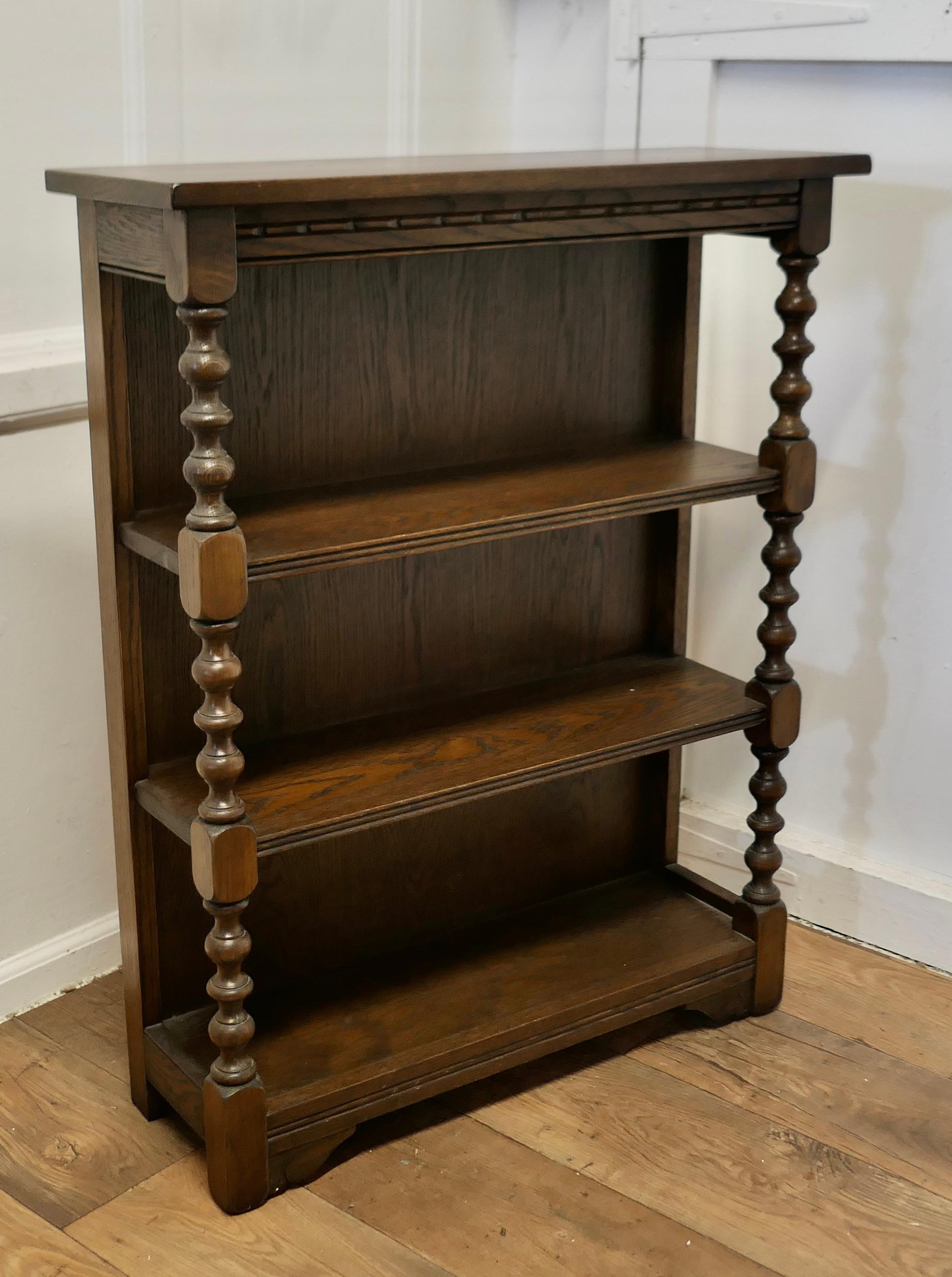 Gothic Style Oak Open Bookcase by Old Charm  A Charming little piece   In Good Condition For Sale In Chillerton, Isle of Wight