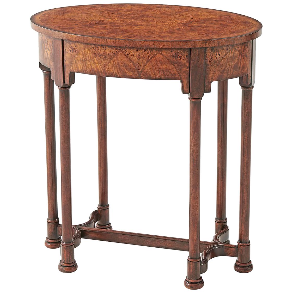Stelle Oval Side Table For Sale at 1stDibs