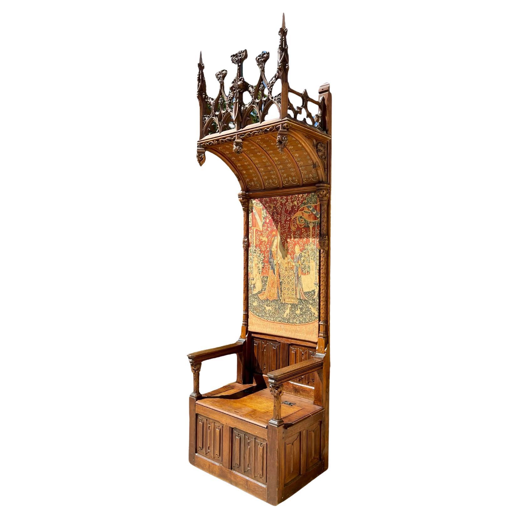Thronstuhl / Kathedralenstuhl im gotischen Stil im Angebot