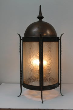 Gothic Table Lamp with Glue Chip Glass