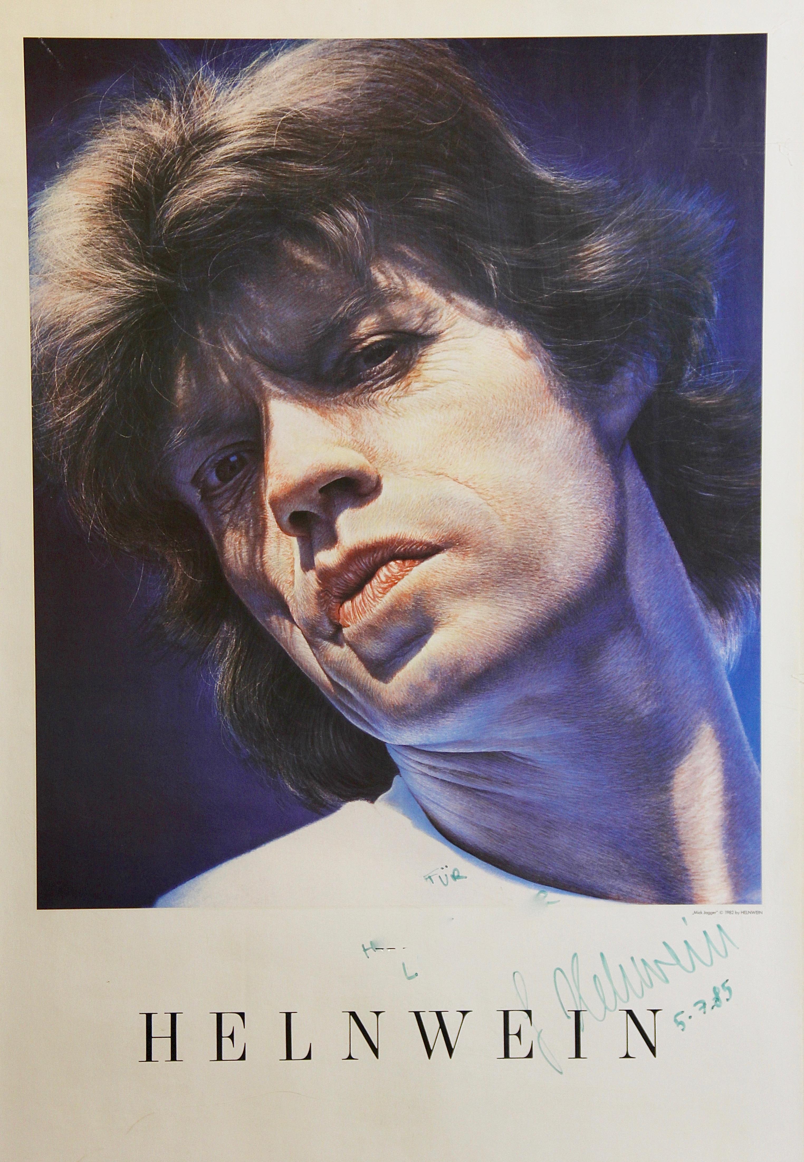 Gottfried Helnwein Mick Jagger Poster original signiert mit persönlicher Widmung:

"Für xxxxx xxxxxx (Vor- und Nachname digital retuschiert)"

Die Abmessungen sind Gesamtabmessungen (mit Rahmen).
