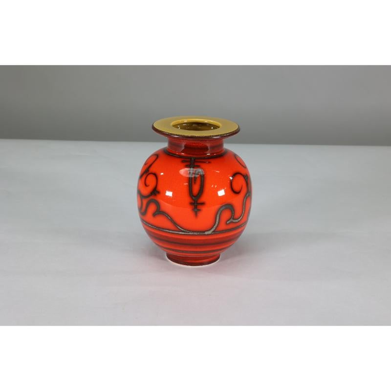 Mid-Century Modern Gouda Holland. Vase Flora Tokio modèle 920 en vente