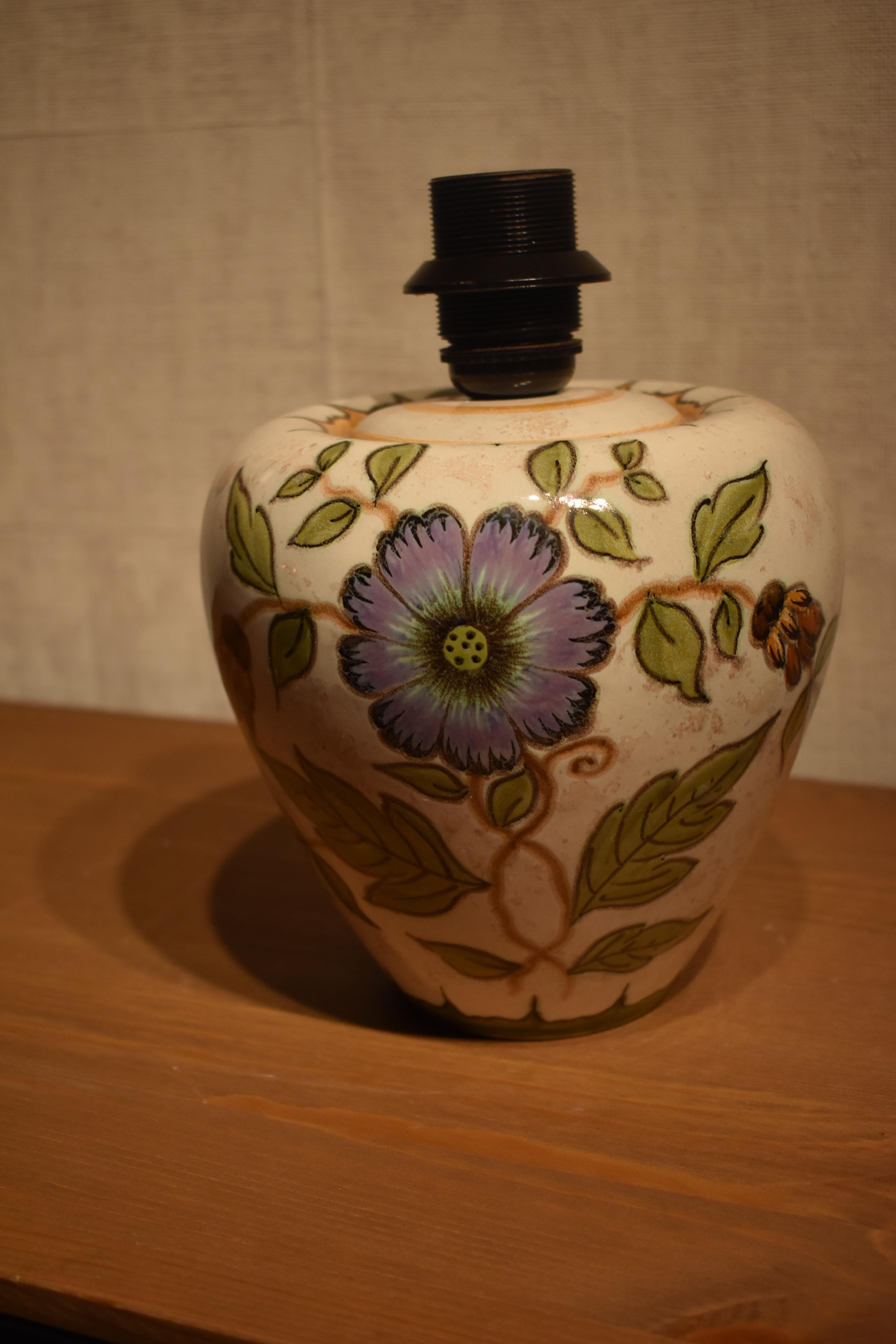 Hand-Painted FINAL SALE Gouda Holland Dutch Hand Painted Flower Table Lamp For Sale