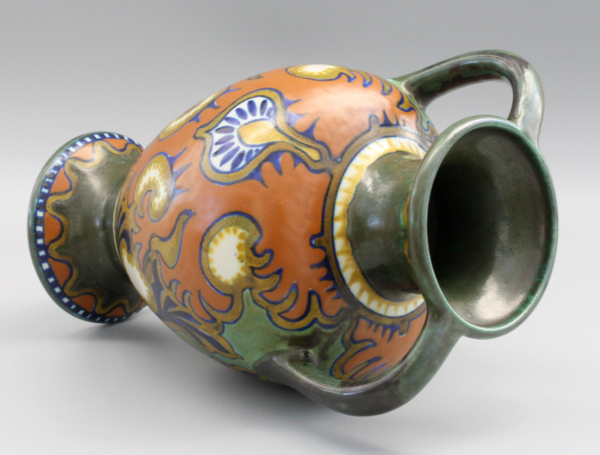 Art Deco Gouda Plateelbakkerij Zuid Rhodian Pattern Amphora Shape Art Pottery Vase, 1924