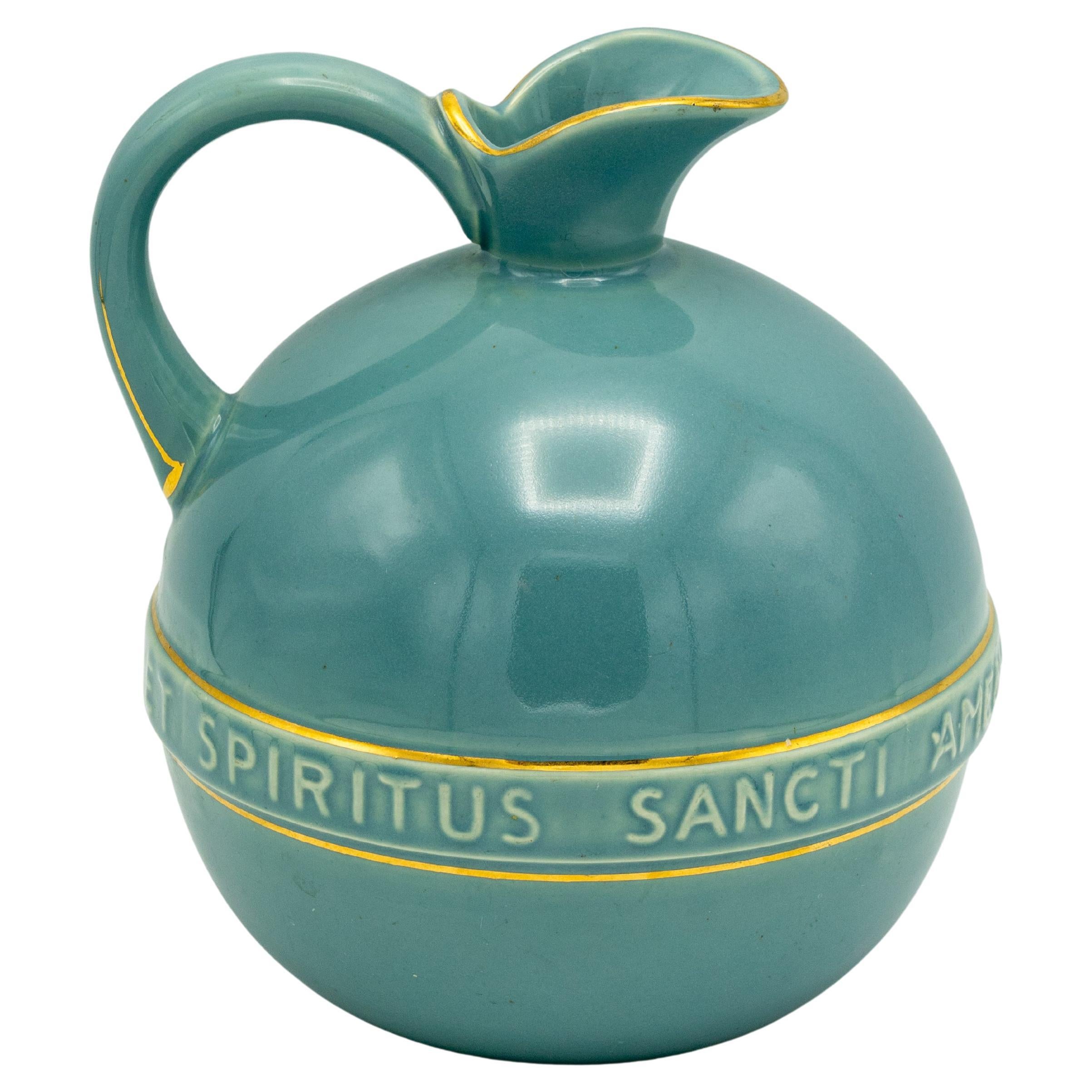 Jarra de comunión de Gouda Pottery de Hans Mengelberg, inscripción en latín, años 50 en venta