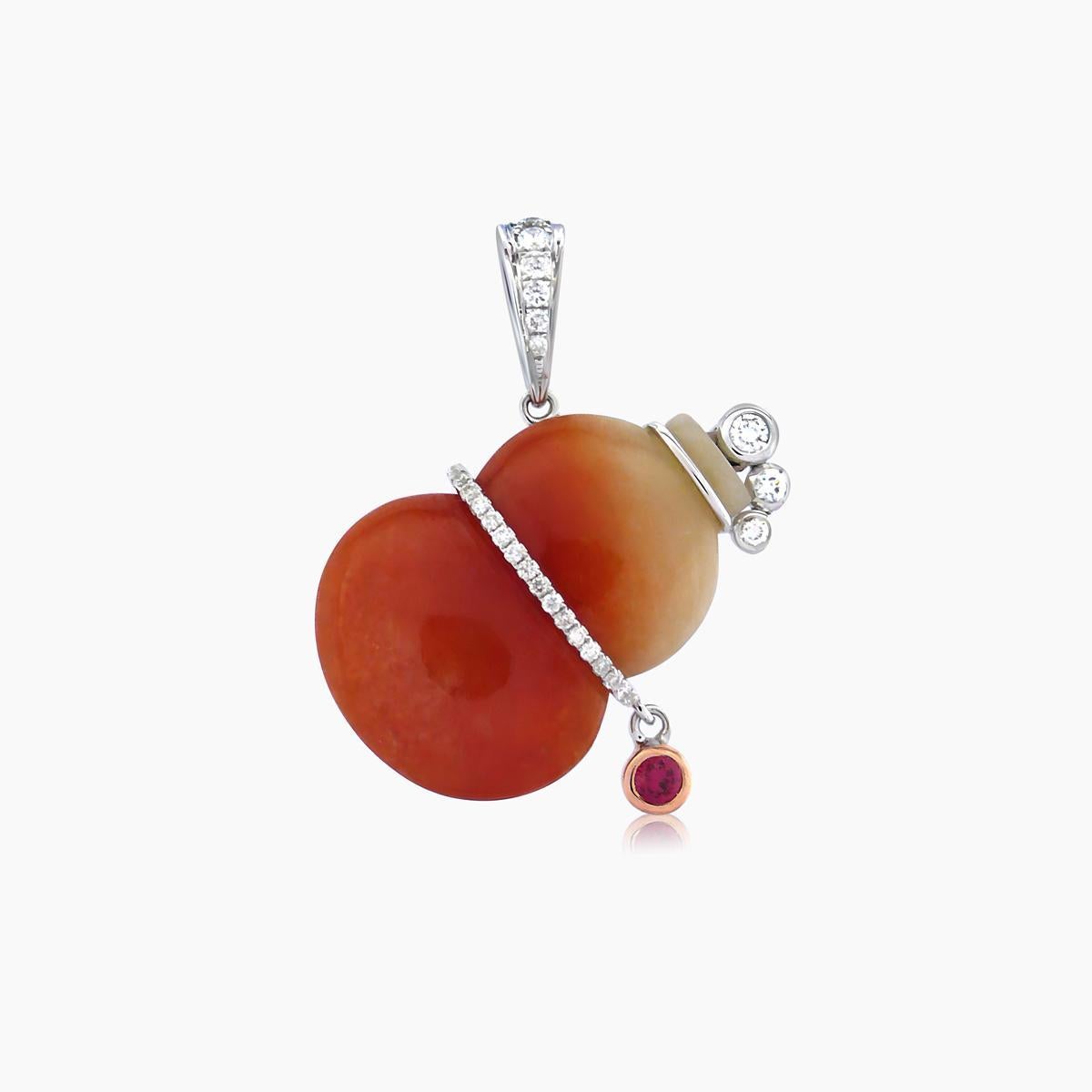 Gourd Red Jade White Diamond & Ruby 18K Gold Pendant In New Condition For Sale In Oakton, VA