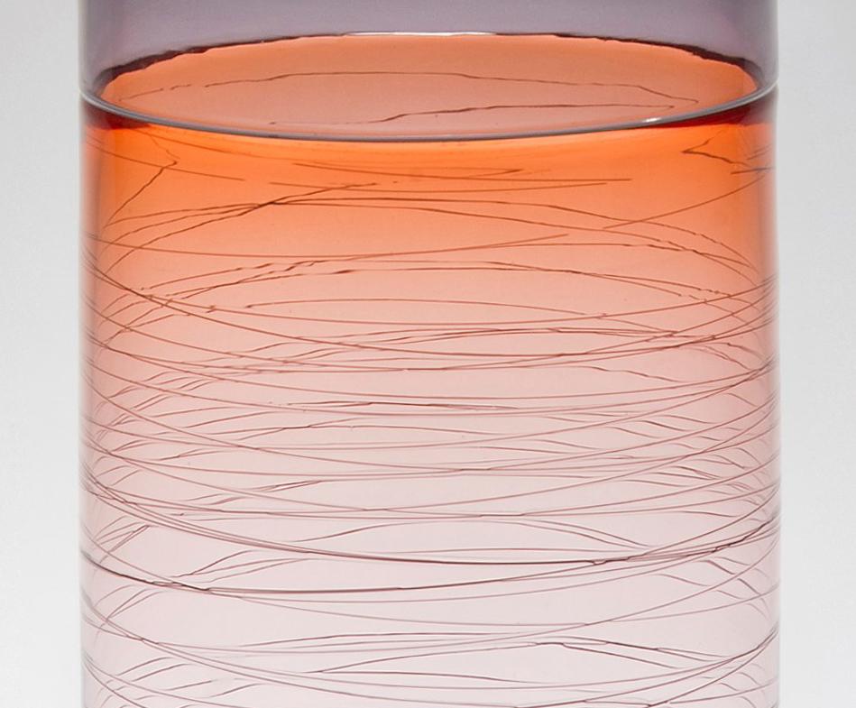 Français Gourmande, vase sculptural unique en verre avec fougère noire de Julie Johnson en vente