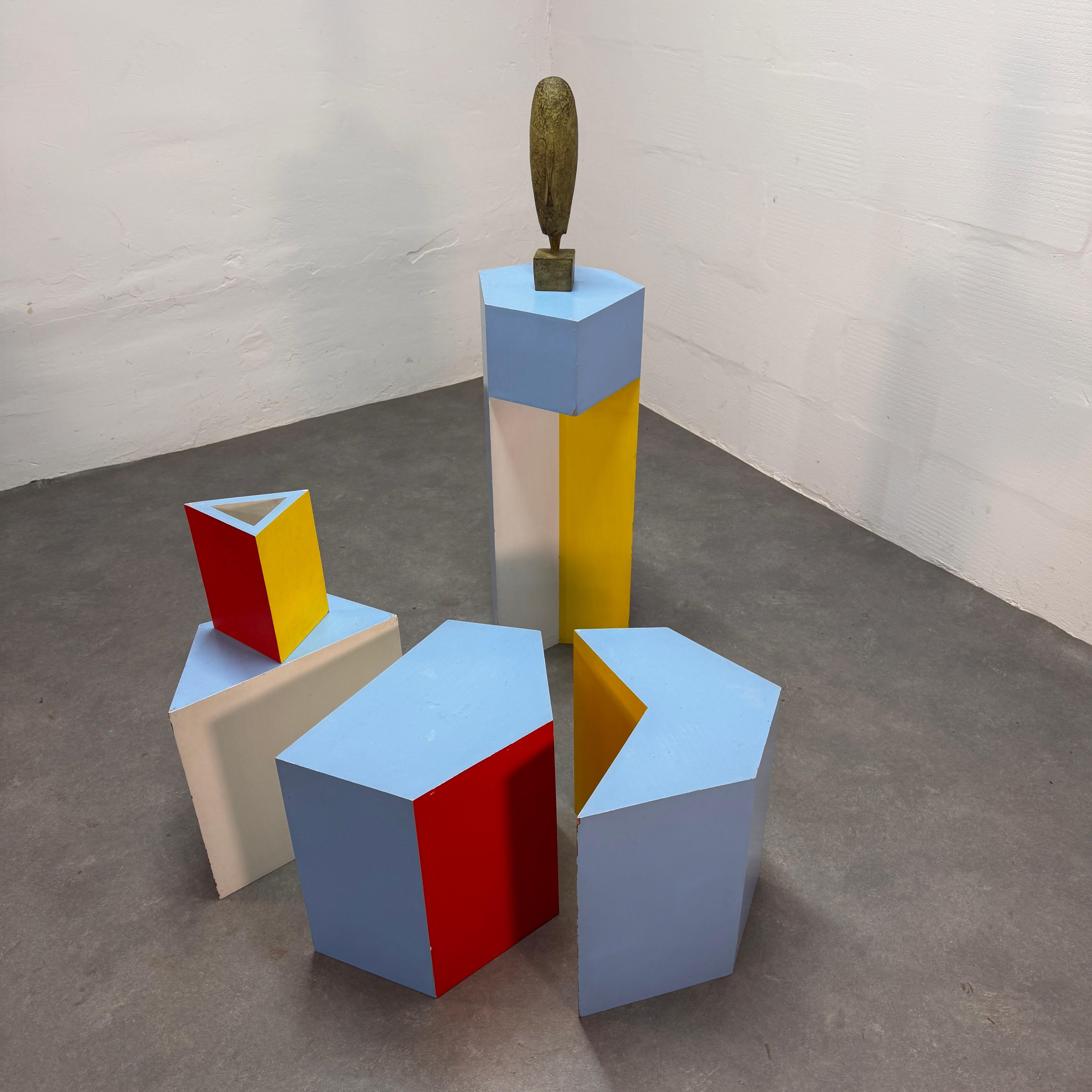 Govert Heikoop, minimal Art, De Stijl, Coffee/Side tables, vase & console. In Good Condition For Sale In CASTENRAY, NL