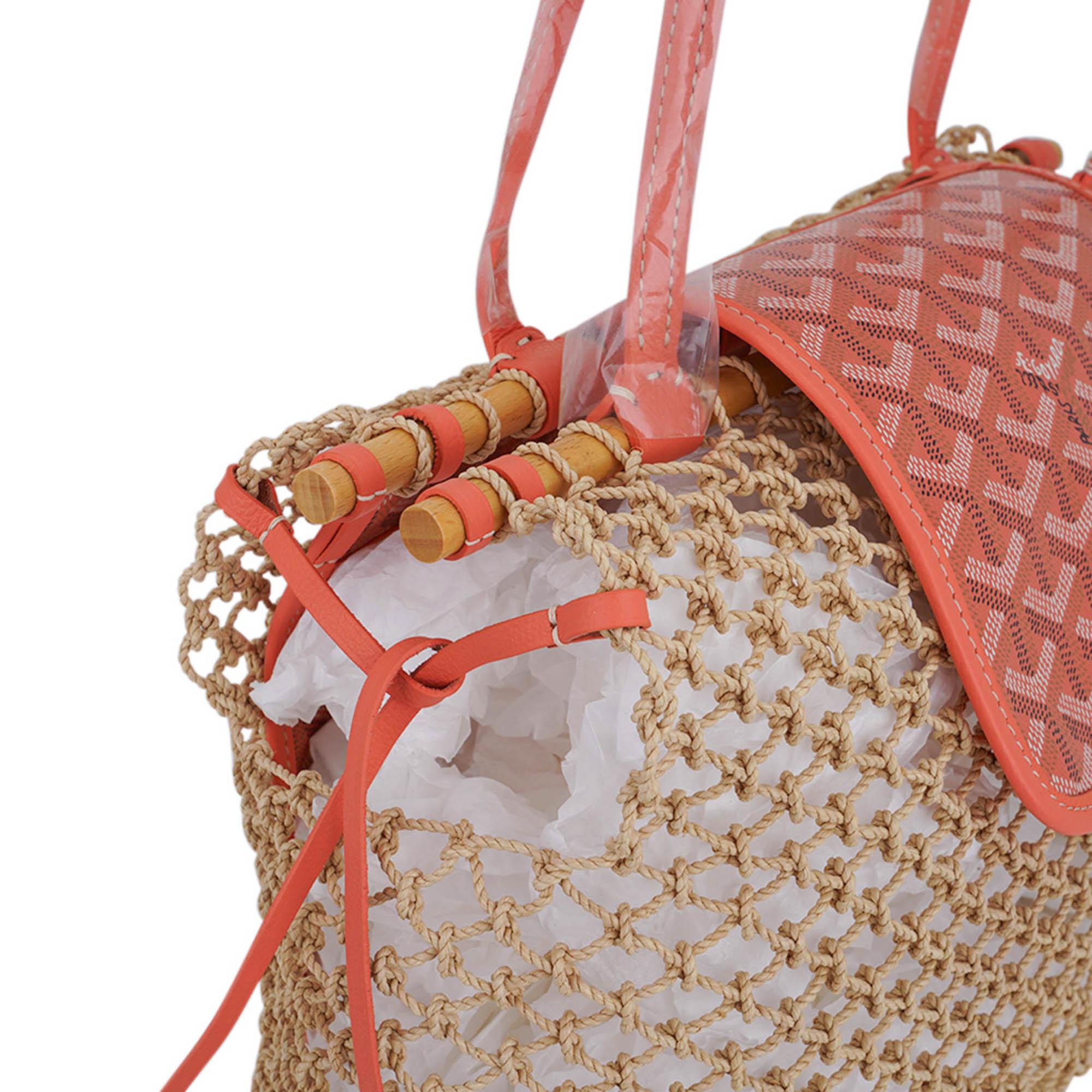Goyard Aligre Bag Limited Edition Rafia and Coral Coated Canvas For Sale 6