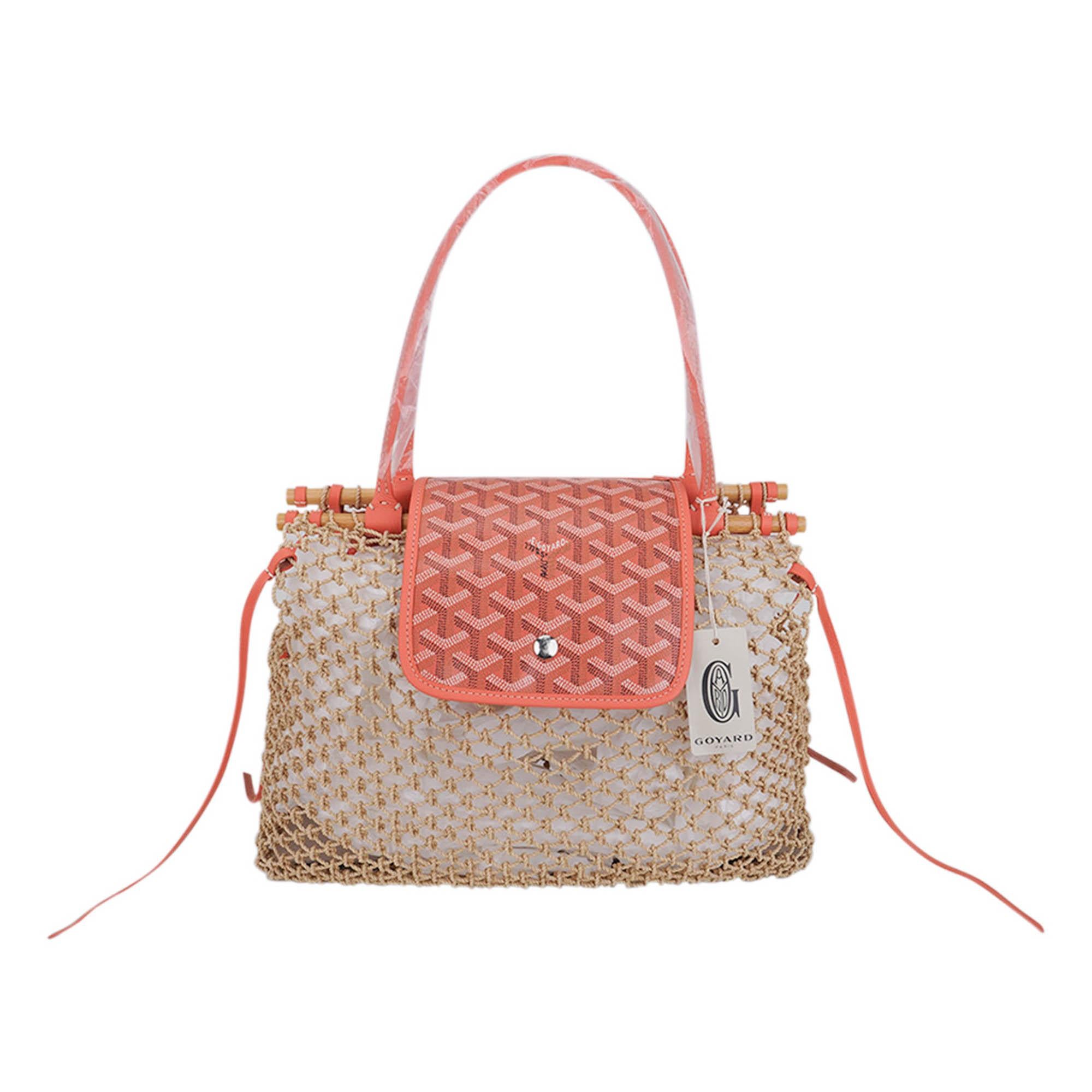 Goyard Aligre Bag Limited Edition Rafia and Coral Coated Canvas For Sale 3