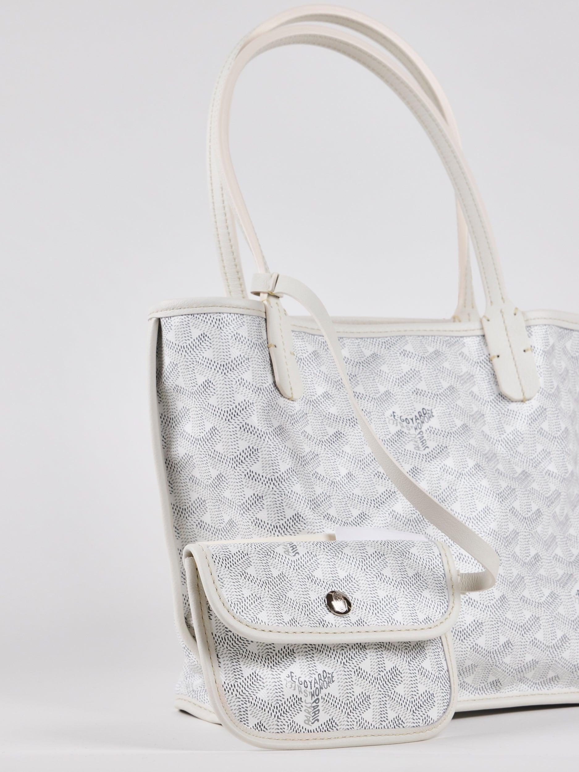 GOYARD Anjou Mini Bag in White In New Condition For Sale In London, GB
