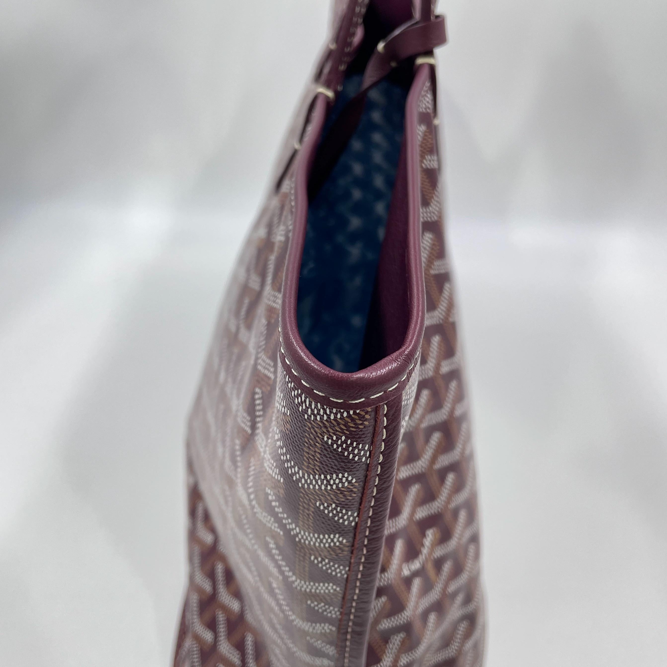 Goyard Anjou PM Medium Tote Burgundy Reversible Leather Lining en vente 5