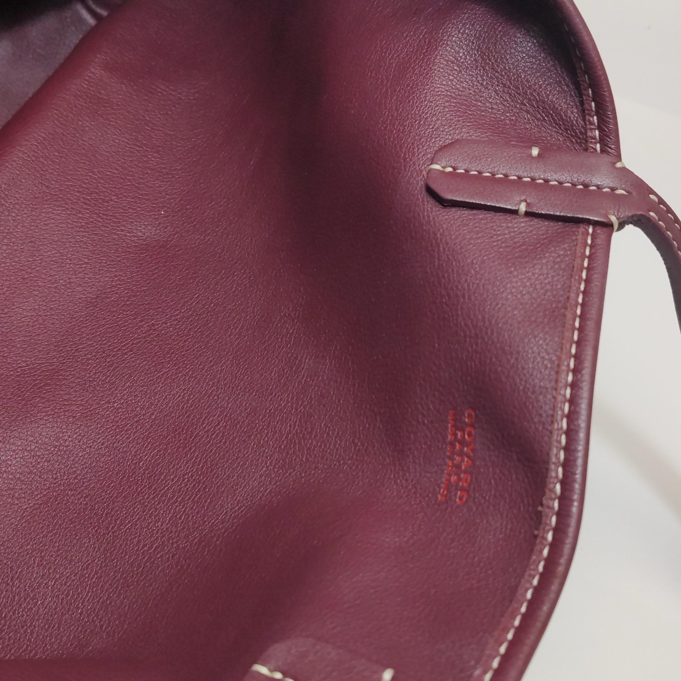 Goyard Anjou PM Medium Tote Burgundy Reversible Leather Lining For Sale 3