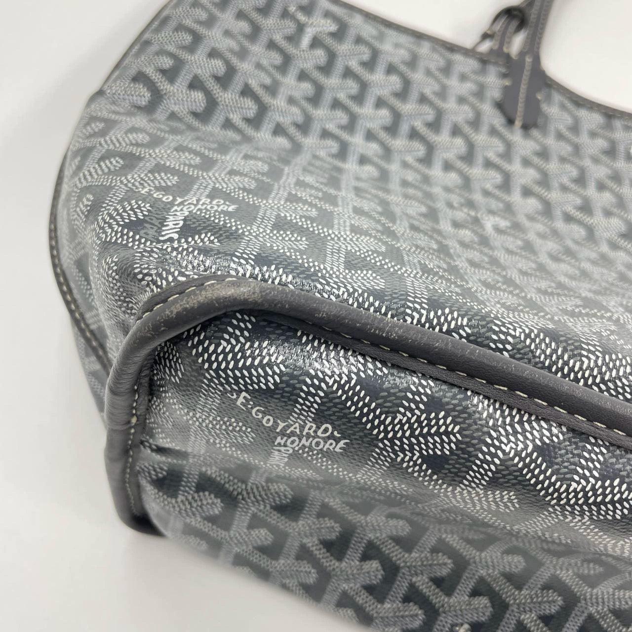 Goyard Anjou PM Medium Tote Grey Reversible leather lining For Sale 5