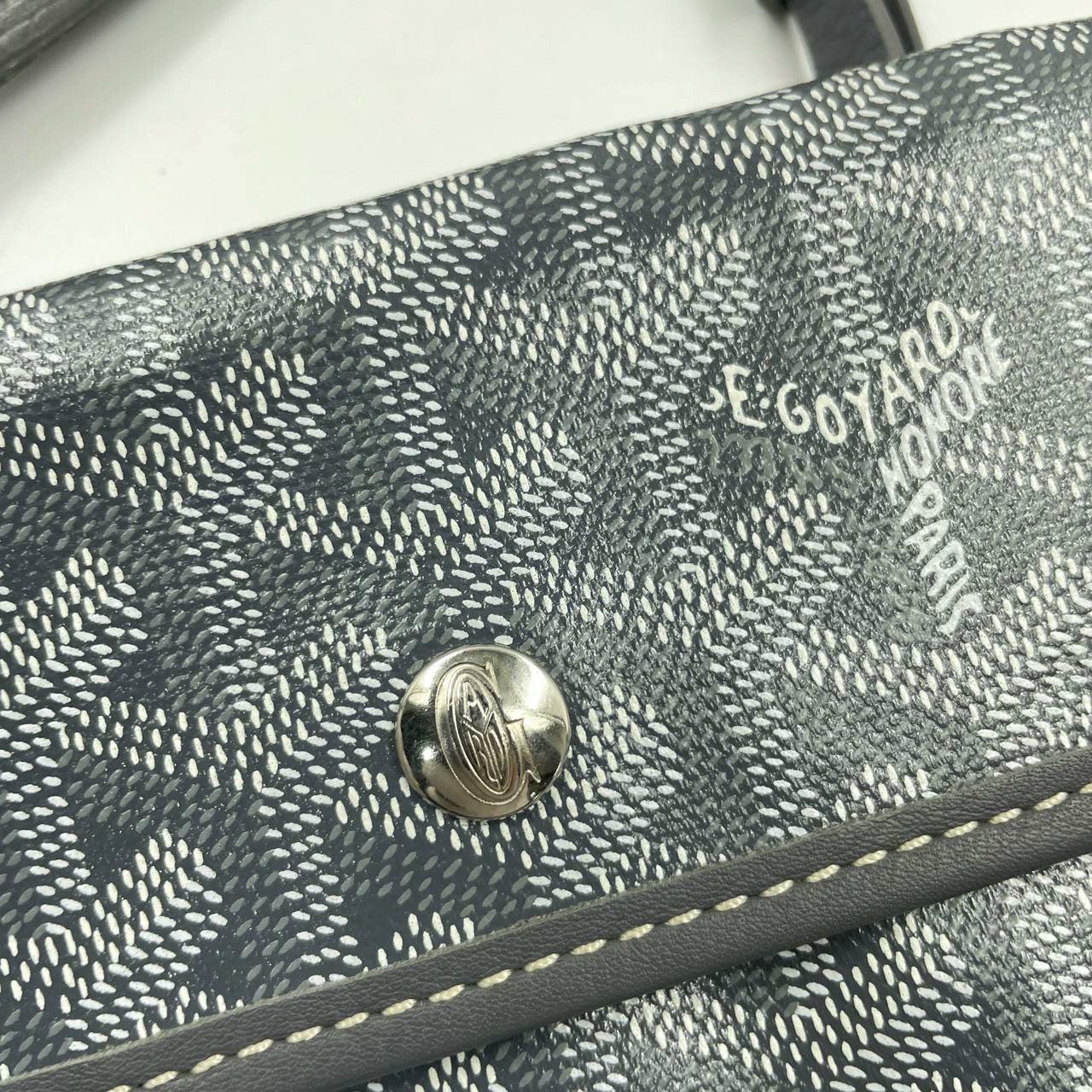Goyard Anjou PM Medium Tote Grey Reversible leather lining For Sale 8