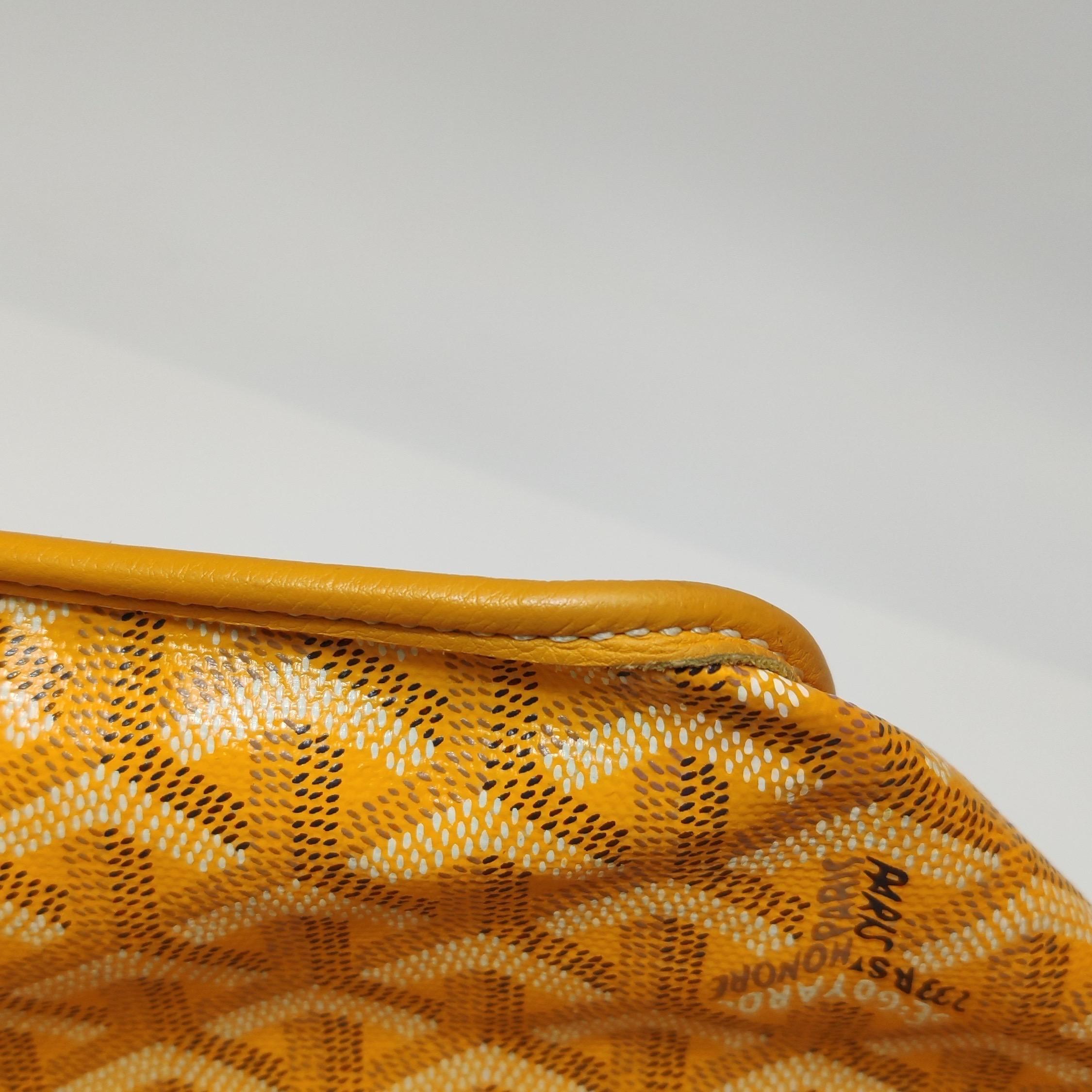 Goyard Anjou PM Medium Tote Giallo Fodera in pelle reversibile 2017 in vendita 7