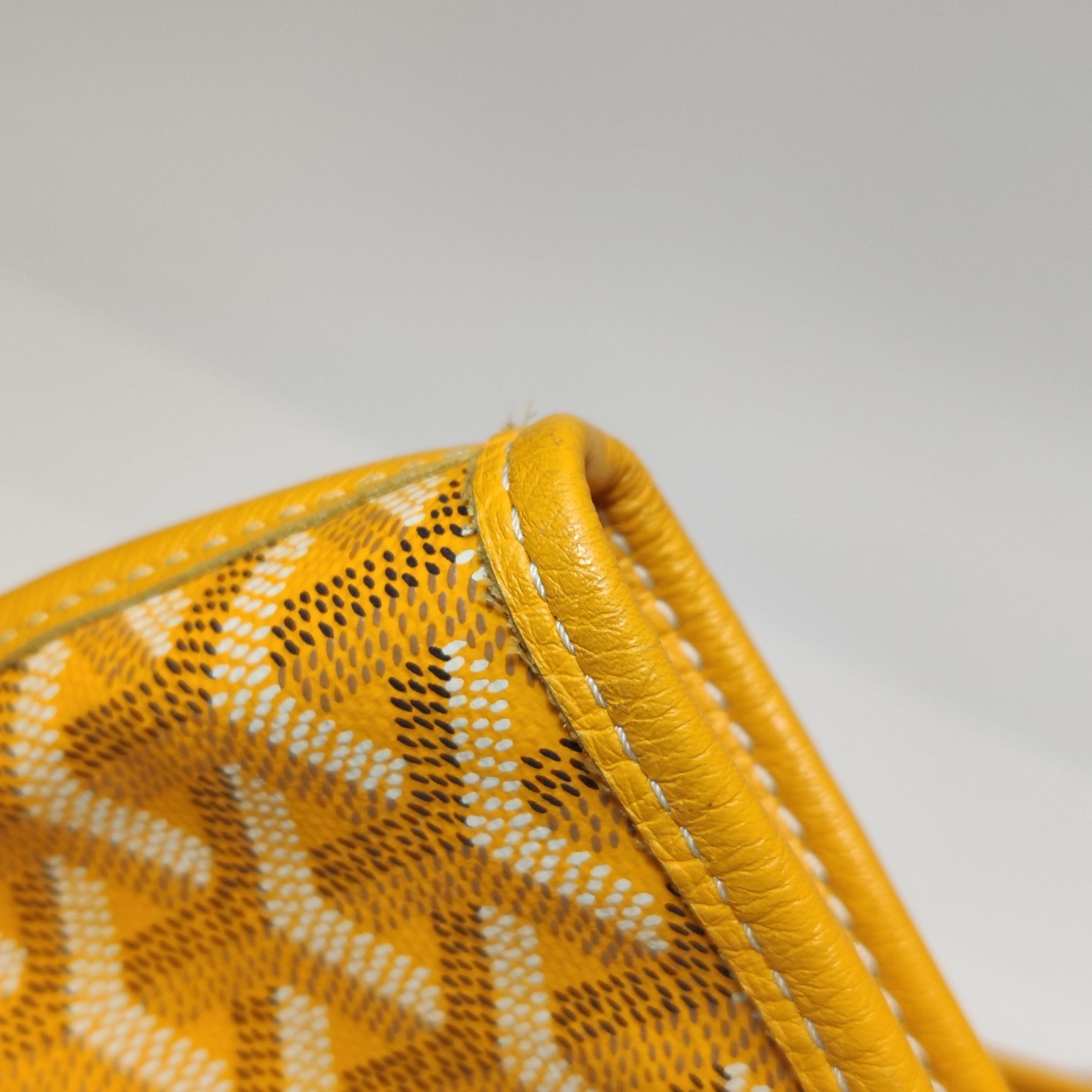 Goyard Anjou PM Medium Tote Giallo Fodera in pelle reversibile 2017 in vendita 9