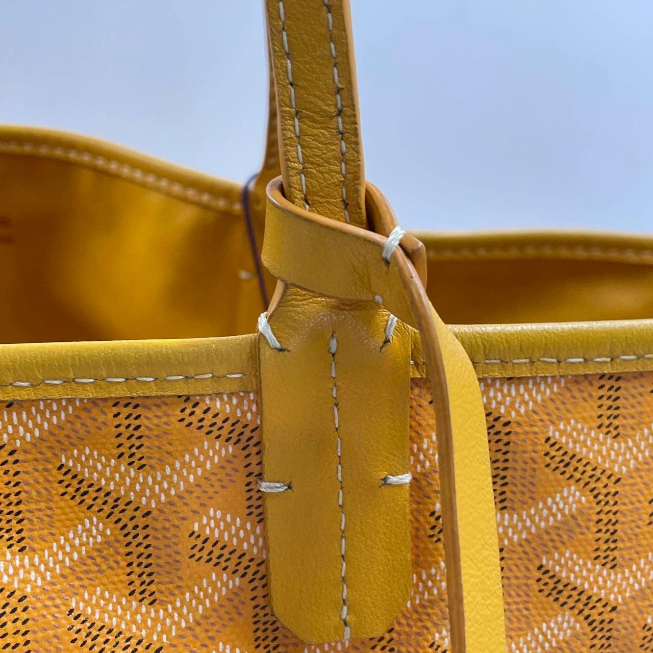 Goyard Anjou PM Medium Tote Yellow Reversible Leather Lining For Sale 8