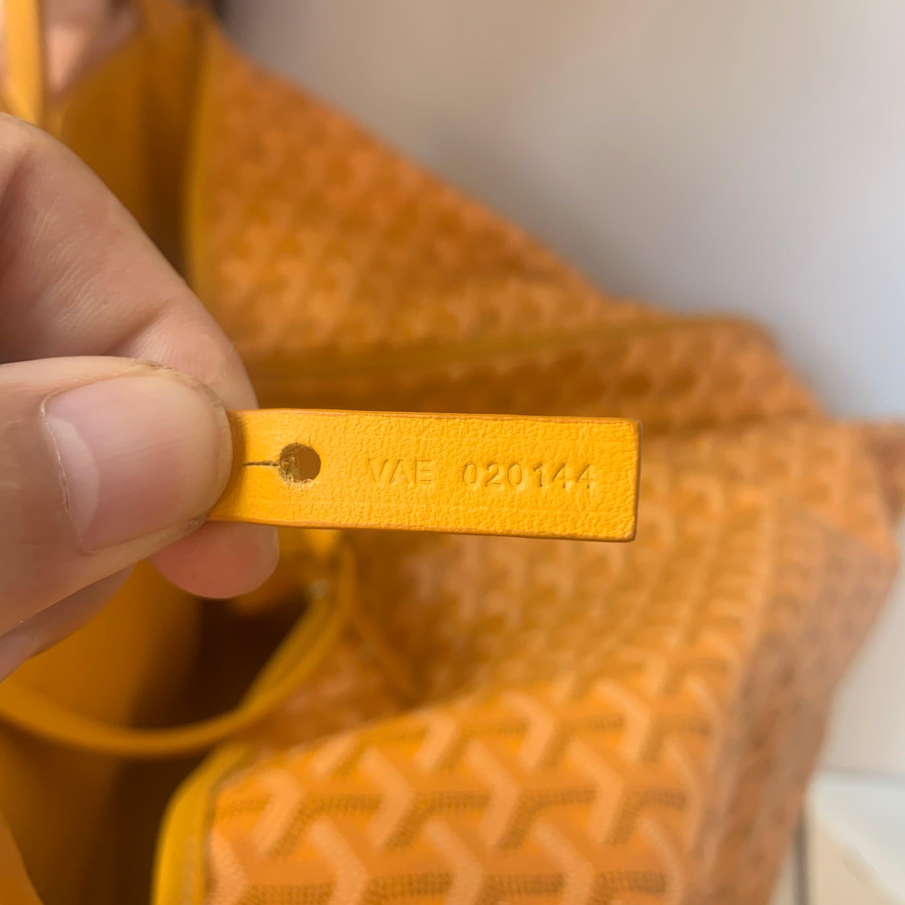 Goyard Anjou PM Medium Tote Yellow Reversible Leather Lining
These are professional photos of the actual bag.
  This Goyard Anjou Tote PM is an iconic piece of French craftsmanship, expertly fashioned from highly coveted grey leather. The tote is