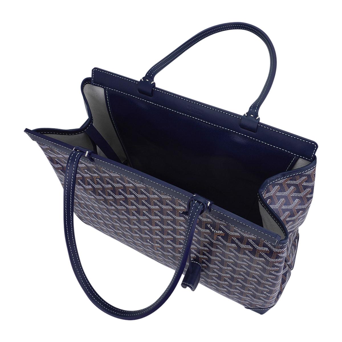 Goyard Bellechasse Biaude Navy Blue PM Tote Bag For Sale at 1stDibs ...