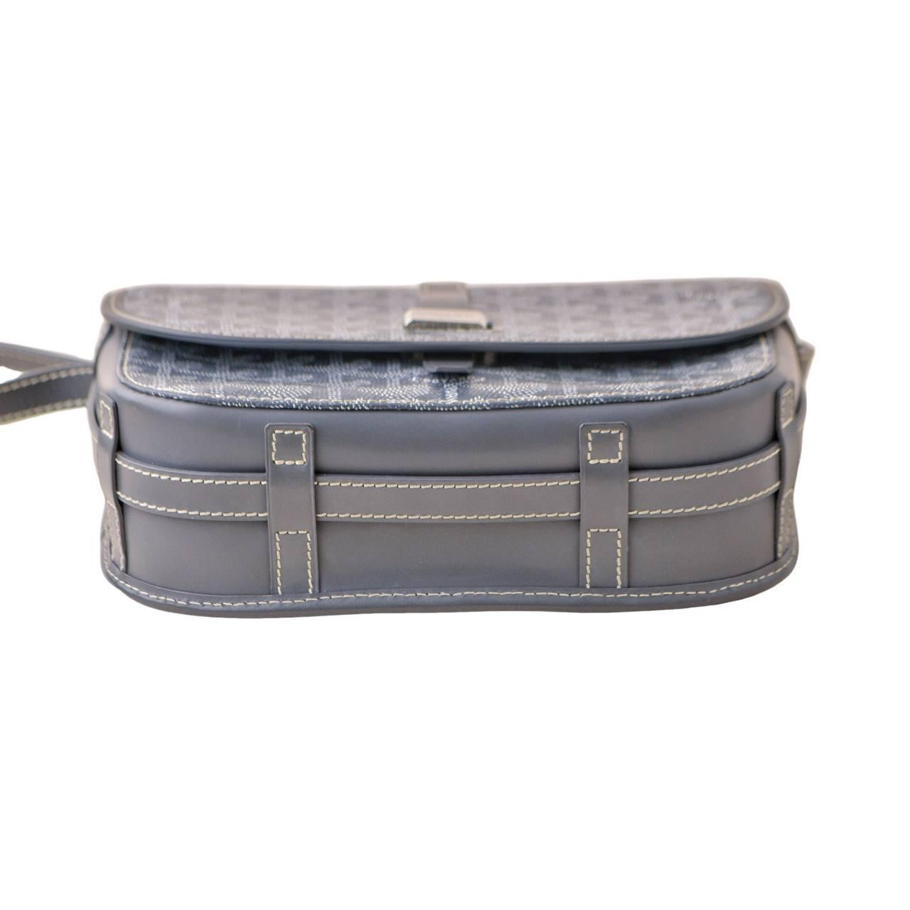 Goyard Belvedere II PM Grey Messenger Bag In Excellent Condition For Sale In Banbury, GB