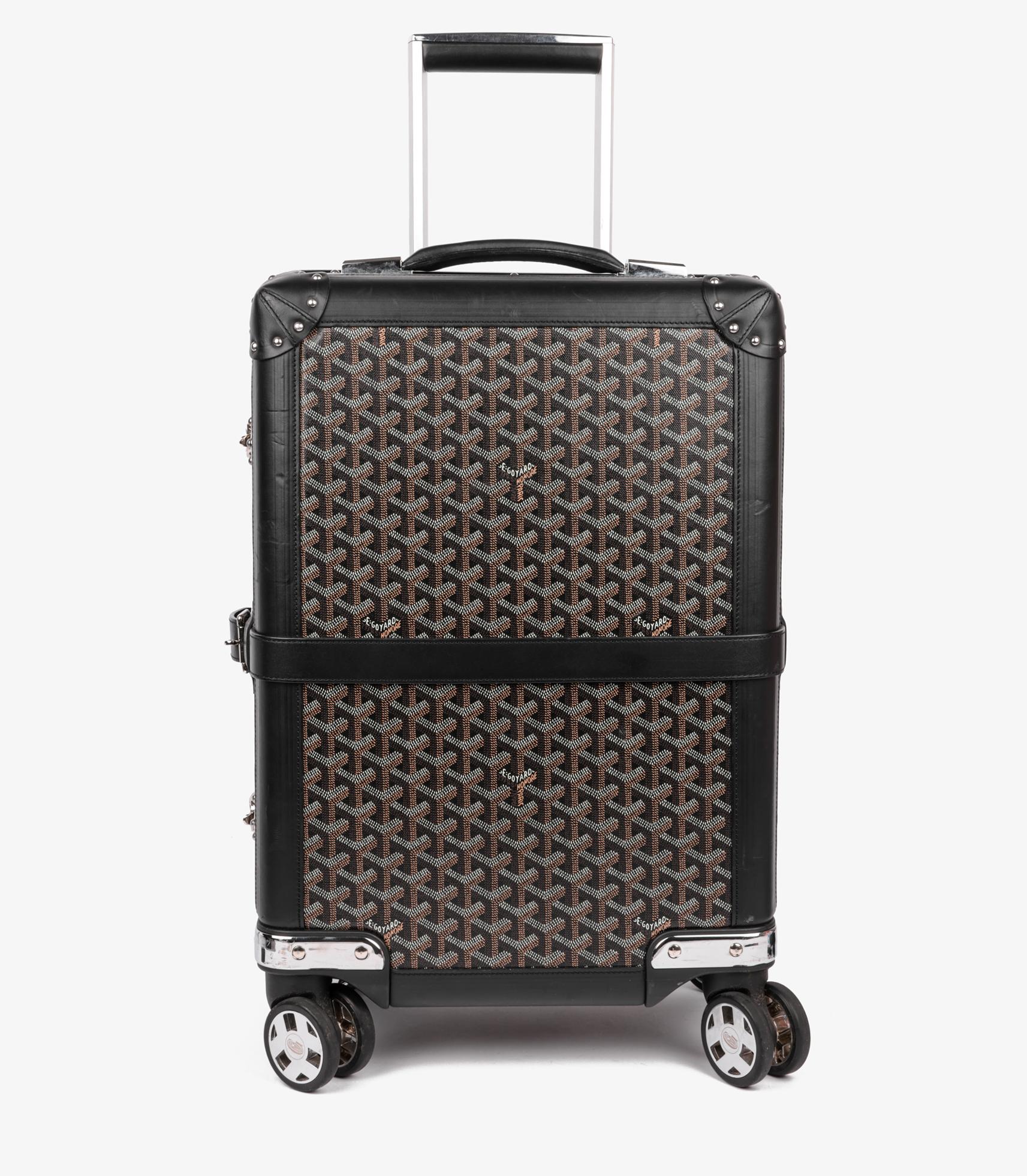 Goyard Black Chevron Coated Canvas & Calfskin Leather Bourget PM

Model- Bourget PM
Product Type- Travel
Serial Number- MAE020191
Accompanied By- Goyard Dust Bag, Padlock, Keys
Colour- Black
Hardware- Silver
Material(s)- Coated Canvas, Calfskin