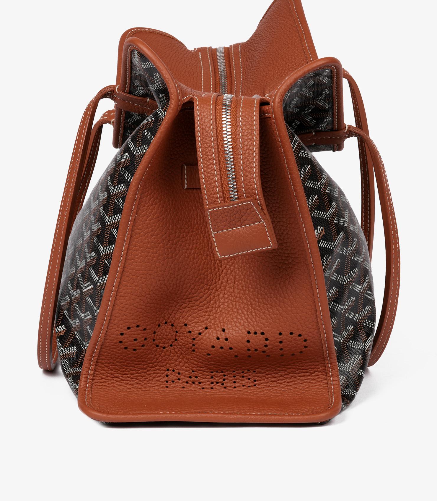 Goyard Black Chevron Coated Canvas & Tan Decize Taurillon Leather Hardy PM In Excellent Condition In Bishop's Stortford, Hertfordshire