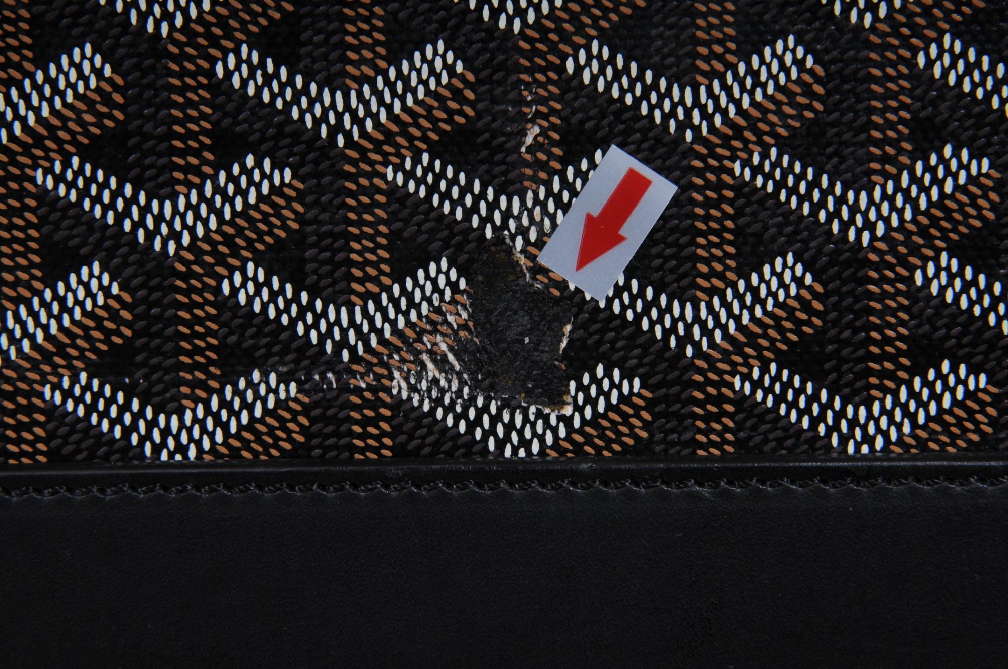 Goyard Schwarz beschichtetem Segeltuch Bourget Trolley PM Rolling Travel Trunk Gepäck tragen im Angebot 6