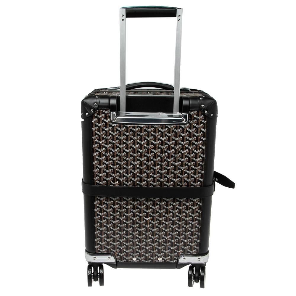 Maison Goyard is a fine testament of luxury today. The brand's designs are limited and made with the purest form of craftsmanship. Known as a malletier, Goyard's expertise lies in making luggage trunks. We have here a beautiful rendition of a trunk