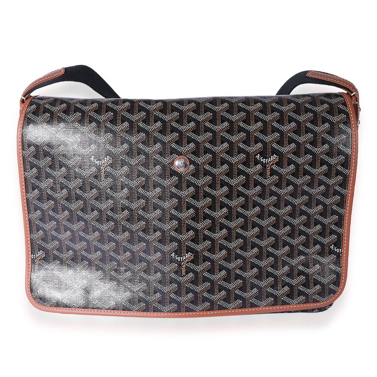Goyard Black Goyardine Capetien Messenger Bag For Sale at 1stDibs